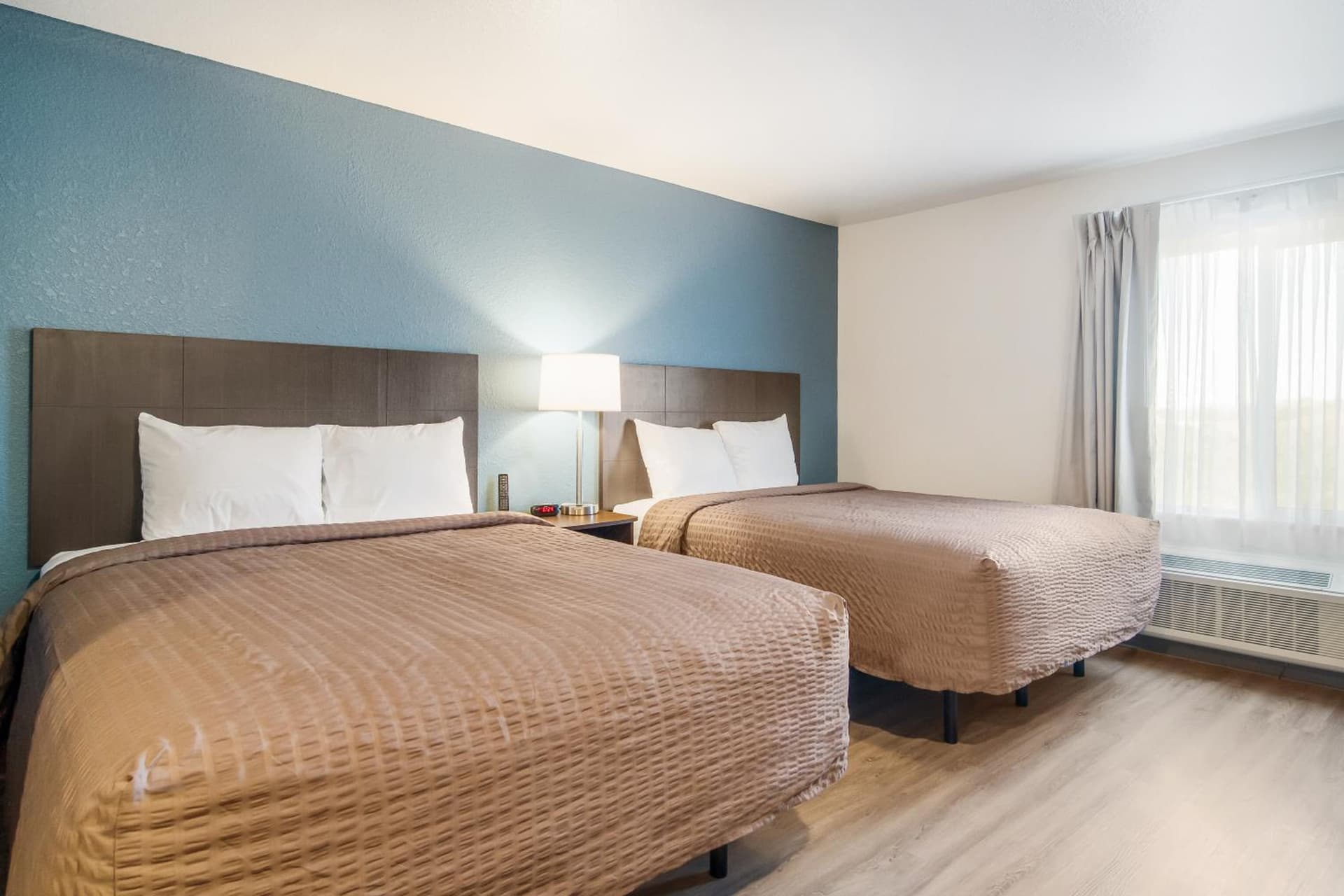 WoodSpring Suites Wixom - Novi gallery photo in Wixom, MI — image 17