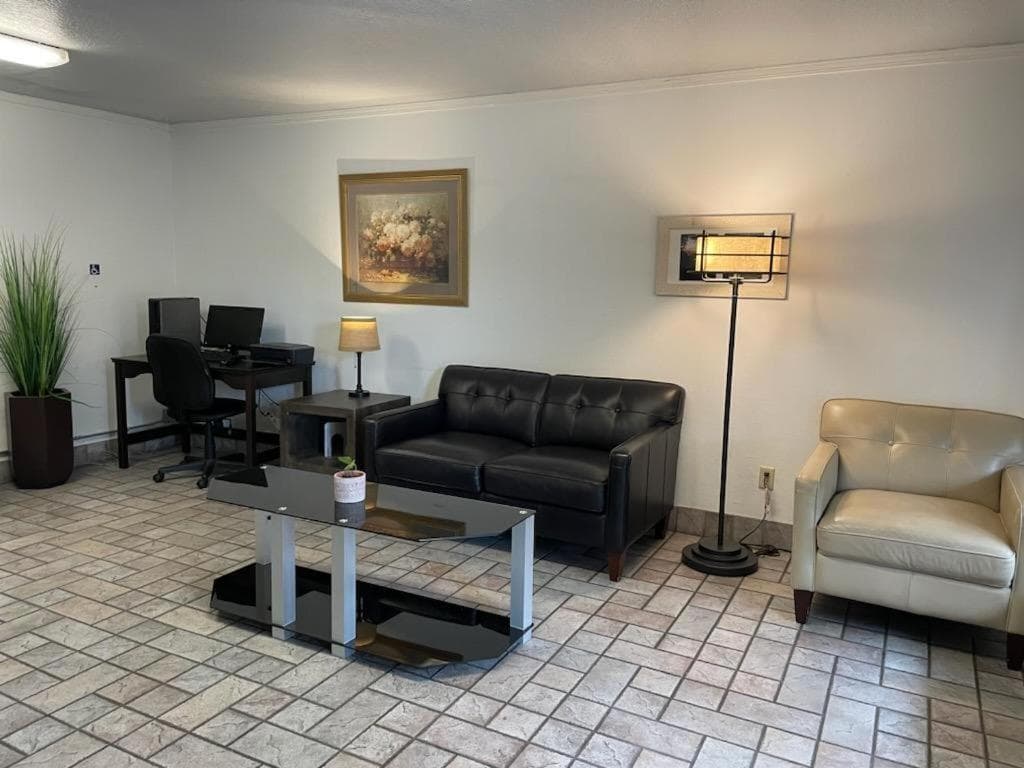 Premier Inns Thousand Oaks gallery photo in Thousand Oaks, CA — image 6