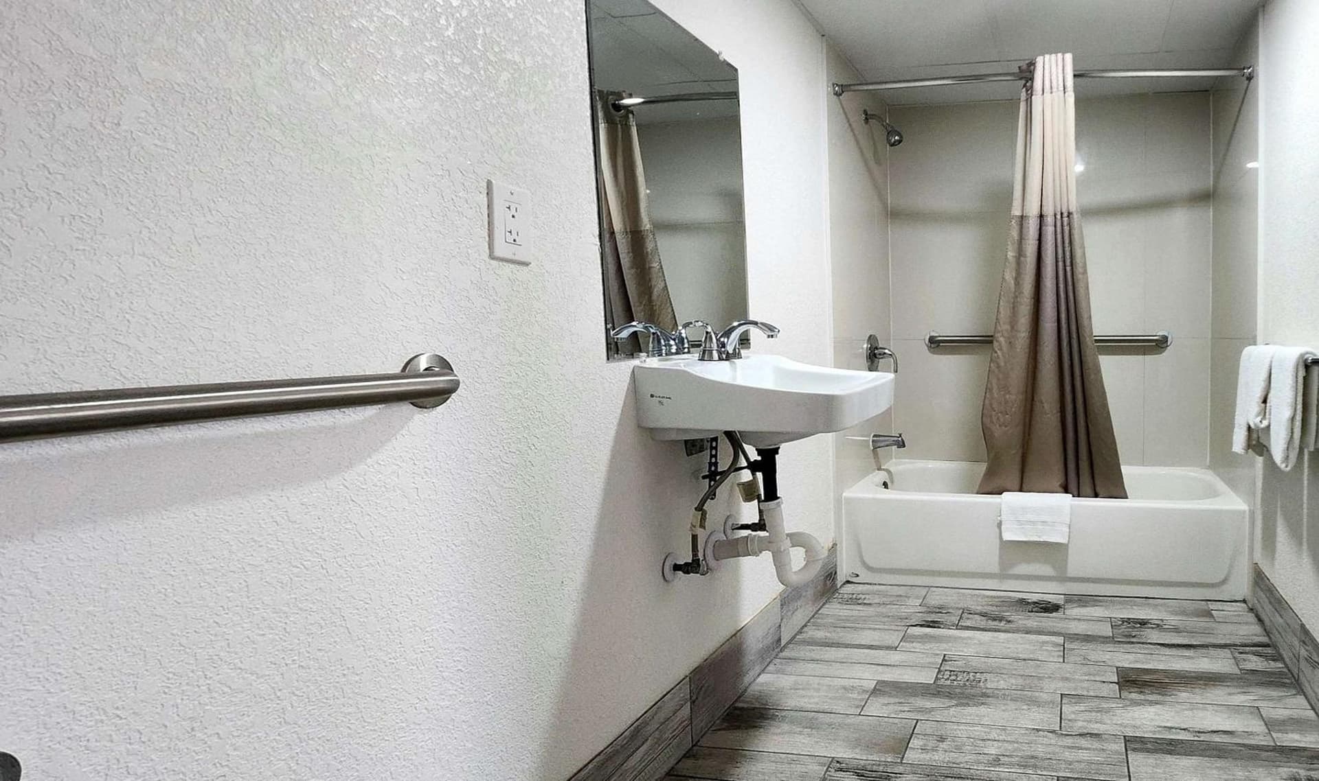Motel 6-Columbus, GA - Downtown gallery photo in Columbus, GA — image 12