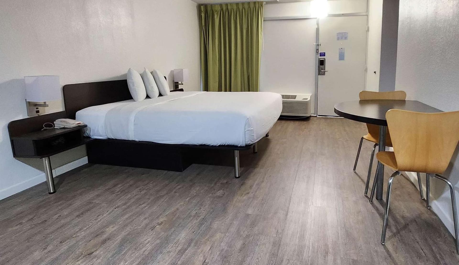 Motel 6-Columbus, GA - Downtown gallery photo in Columbus, GA — image 19