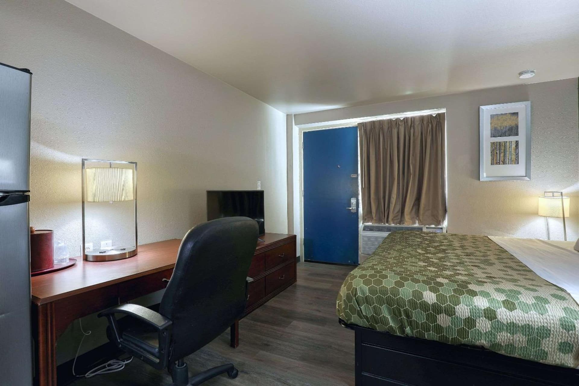 Suburban Studios Neenah-Appleton interior in Neenah, WI — gallery photo 2