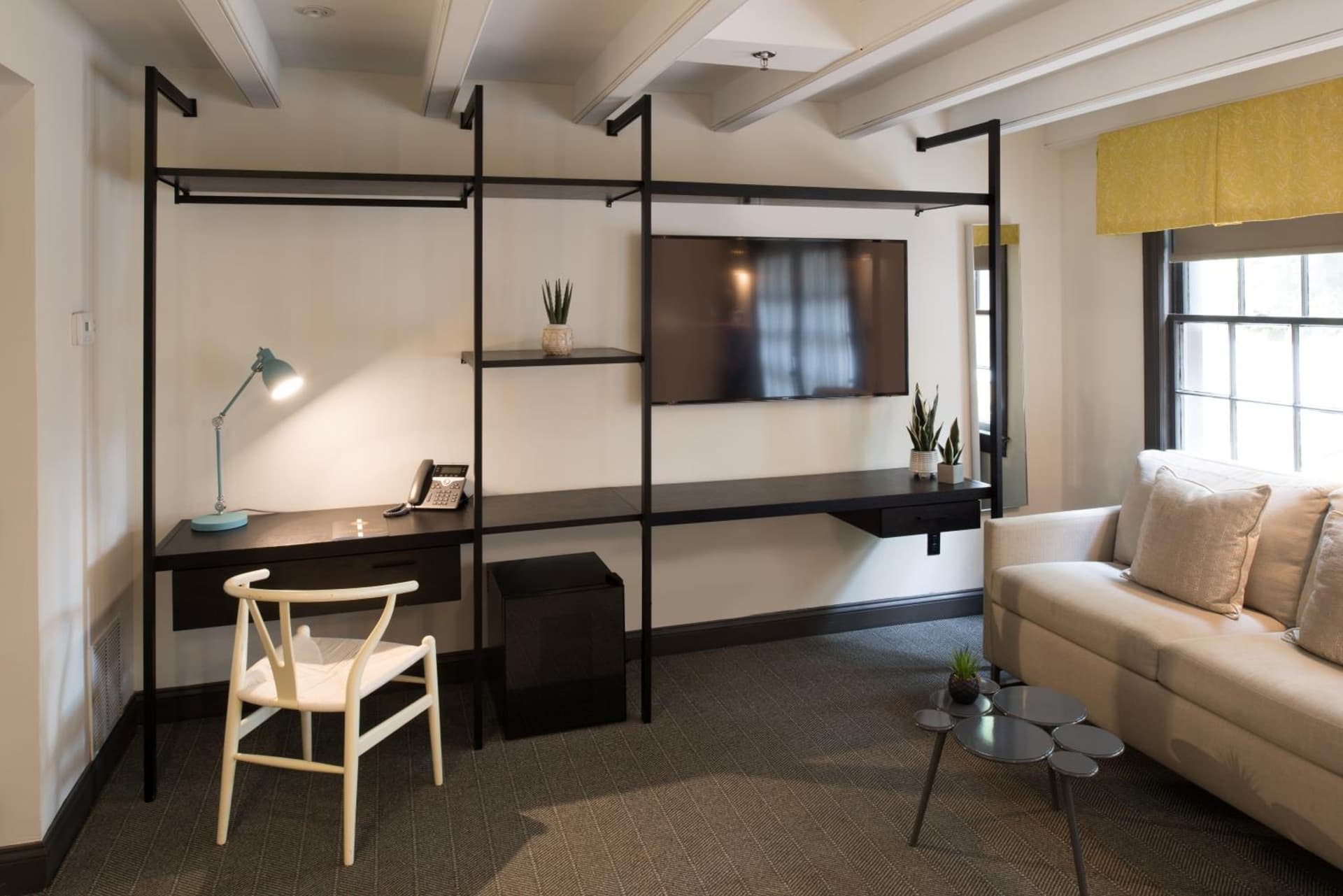 The Poppy Georgetown Guesthouse and Gardens interior in Washington, DC — gallery photo 2