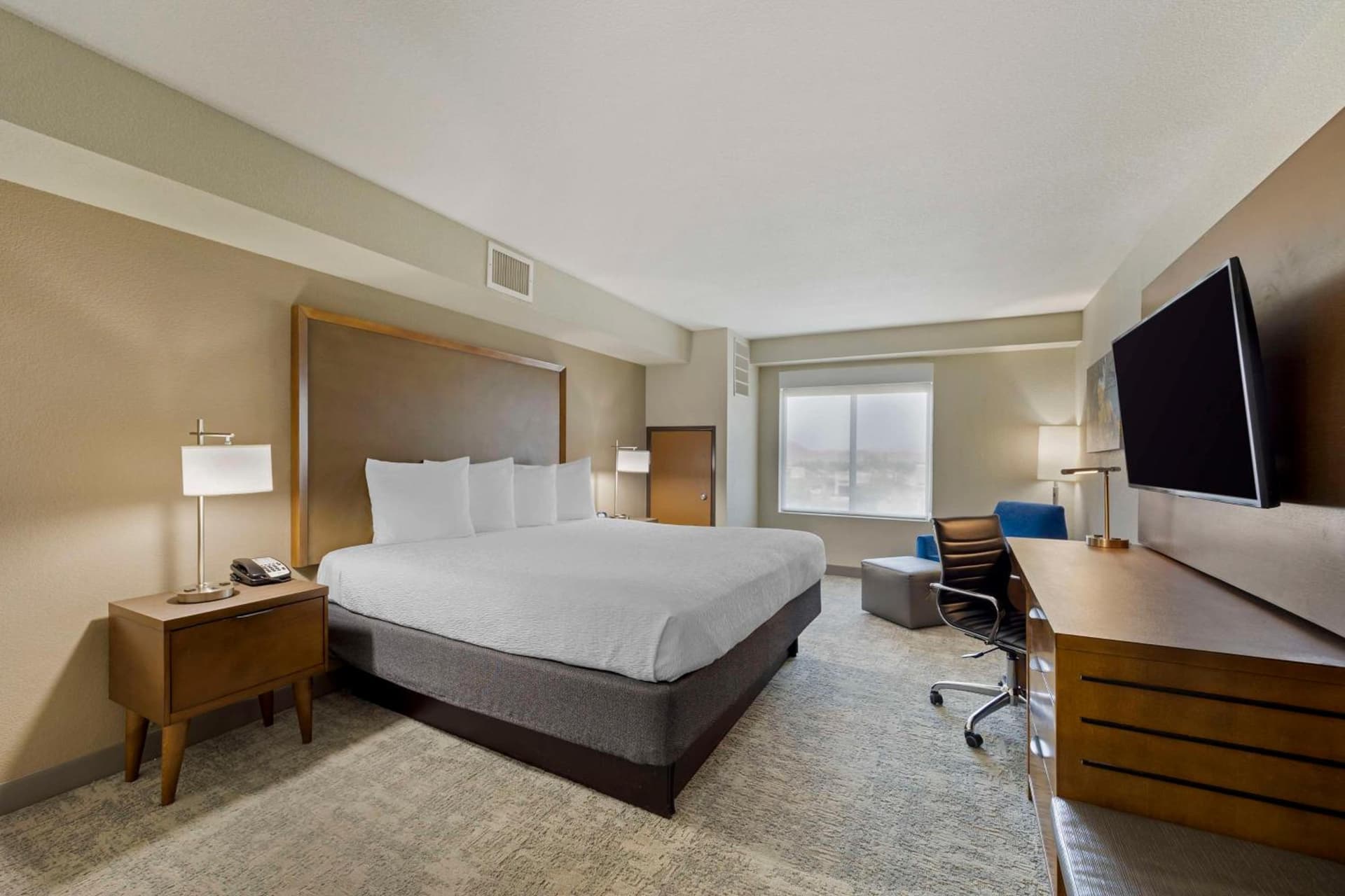 Best Western Plus Henderson Hotel gallery photo in Las Vegas, NV — image 27