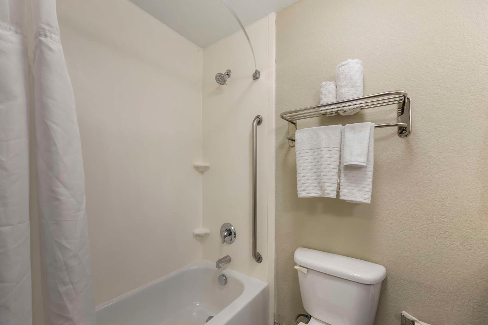 Best Western Plus Henderson Hotel gallery photo in Las Vegas, NV — image 26