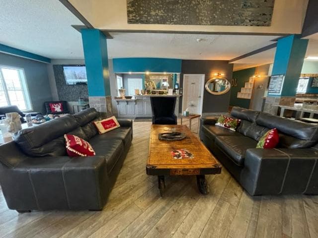 River Hills Hotel- Mankato interior in Mankato, MN — gallery photo 2