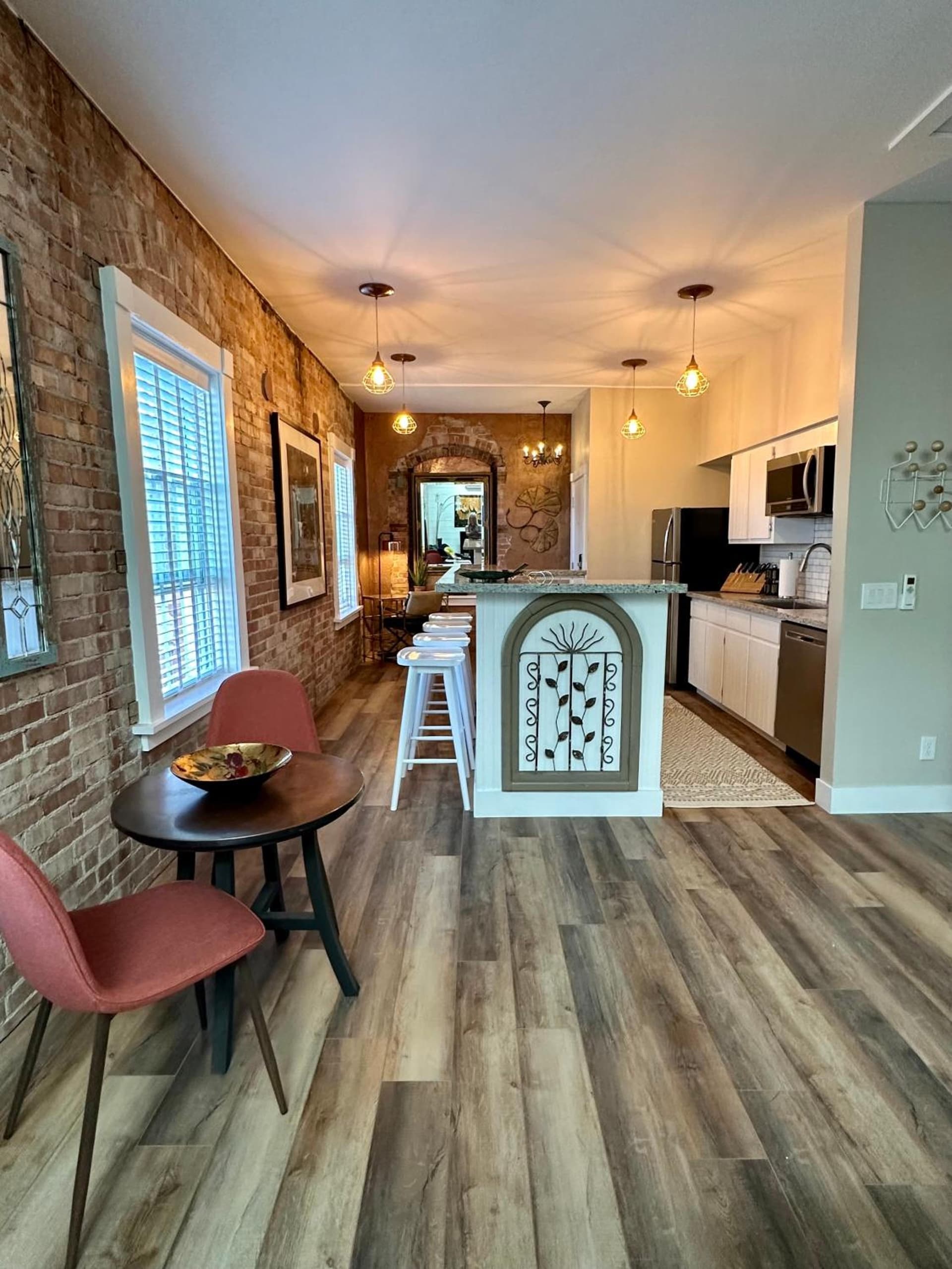 Bisbee Brownstone Suites interior in Bisbee, AZ — gallery photo 2