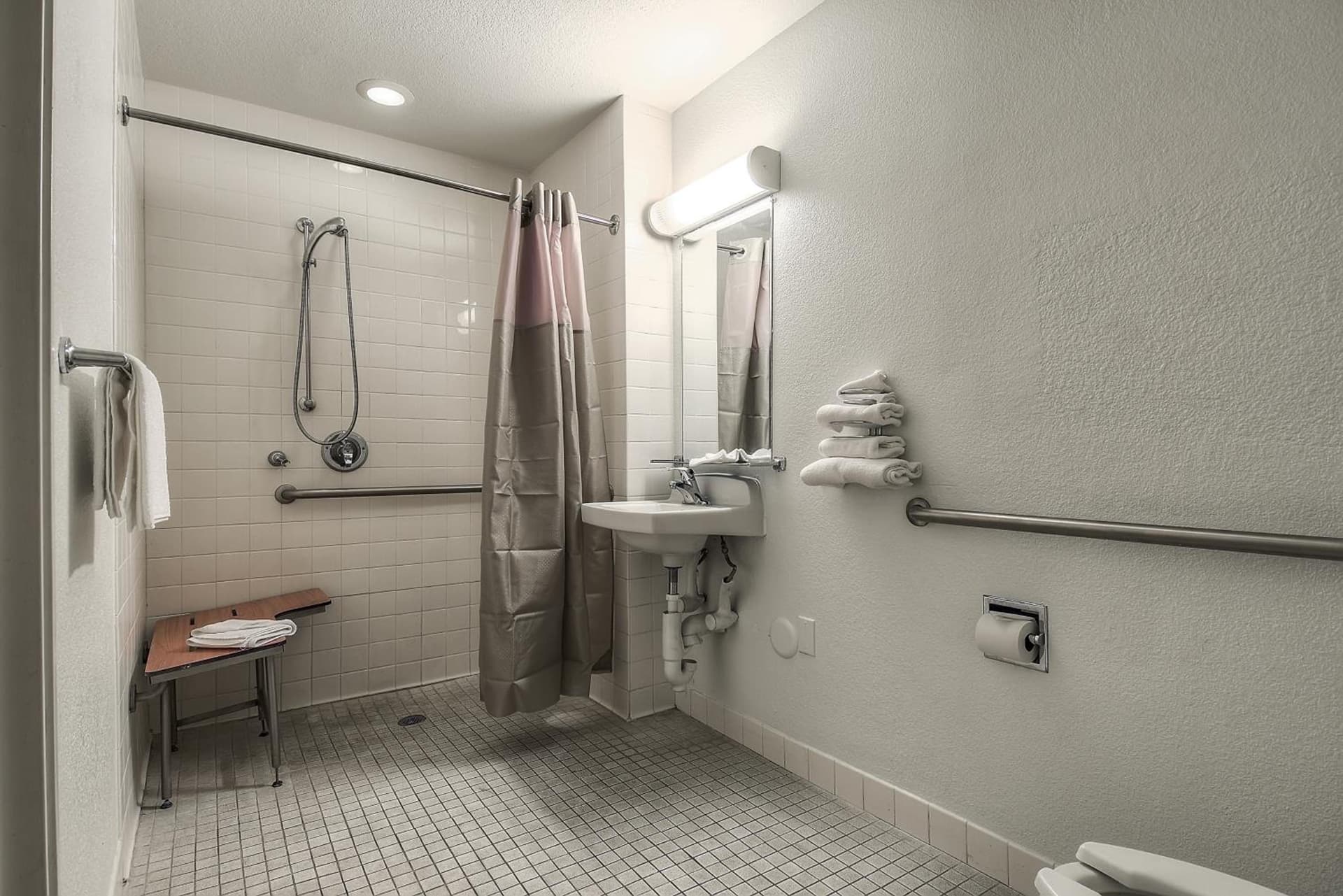 Motel 6-Fontana, CA gallery photo in Fontana, CA — image 15