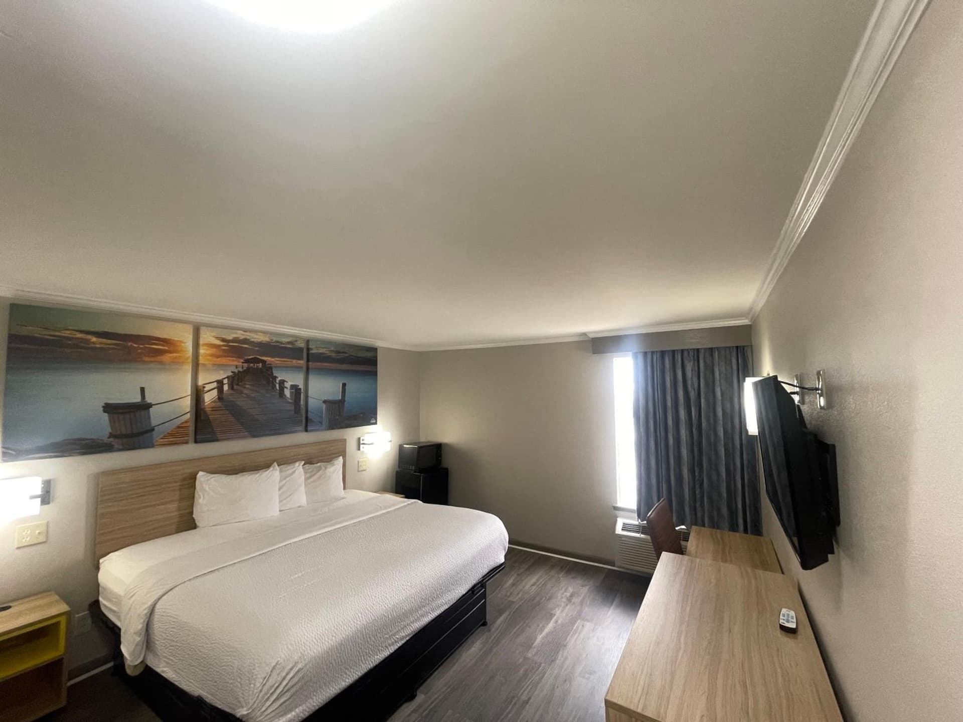 Days Inn by Wyndham Slidell gallery photo in Slidell, LA — image 40