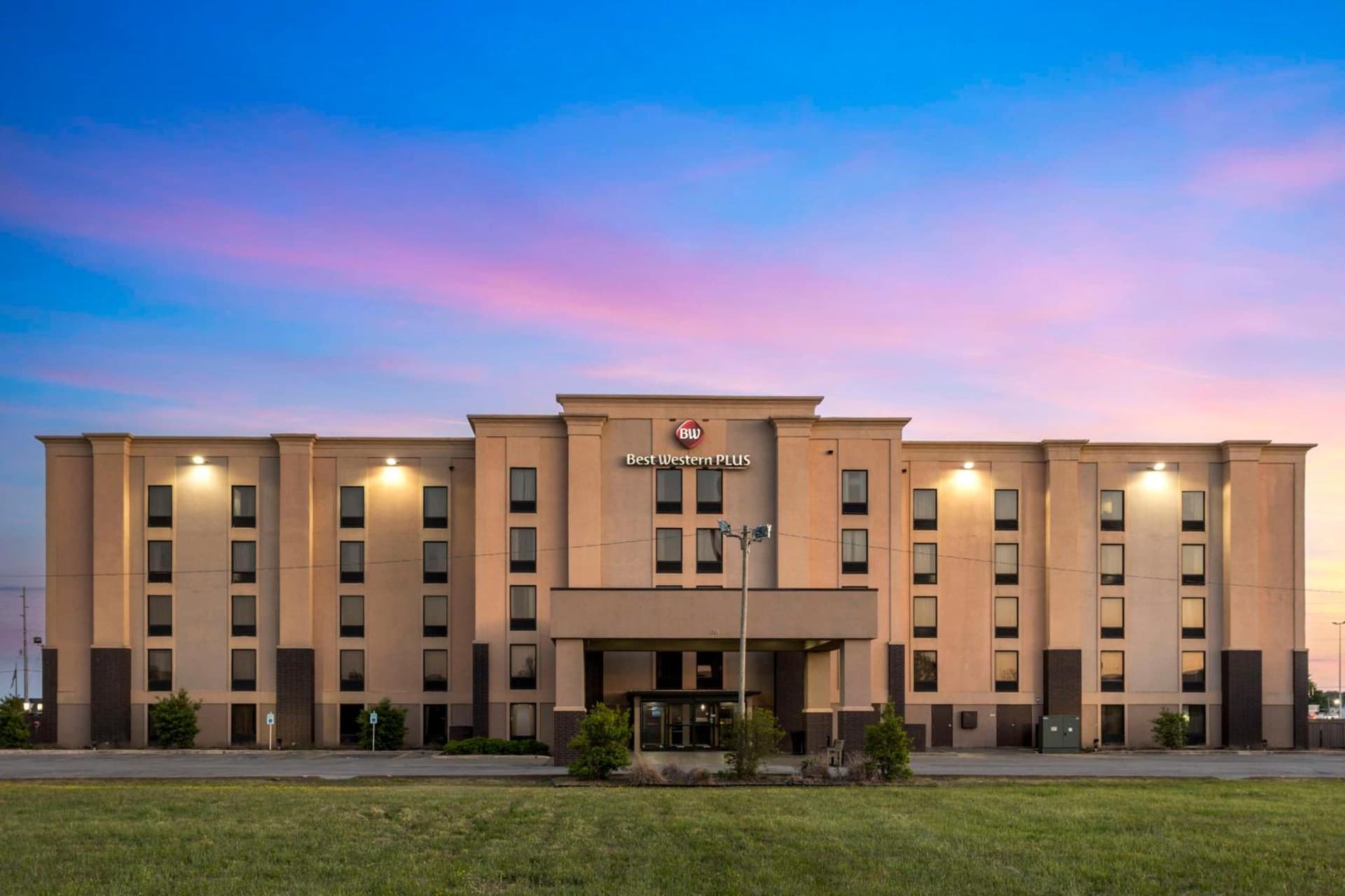 Best Western Plus- Jonesboro featured exterior or lobby in Jonesboro, AR — similar hotel