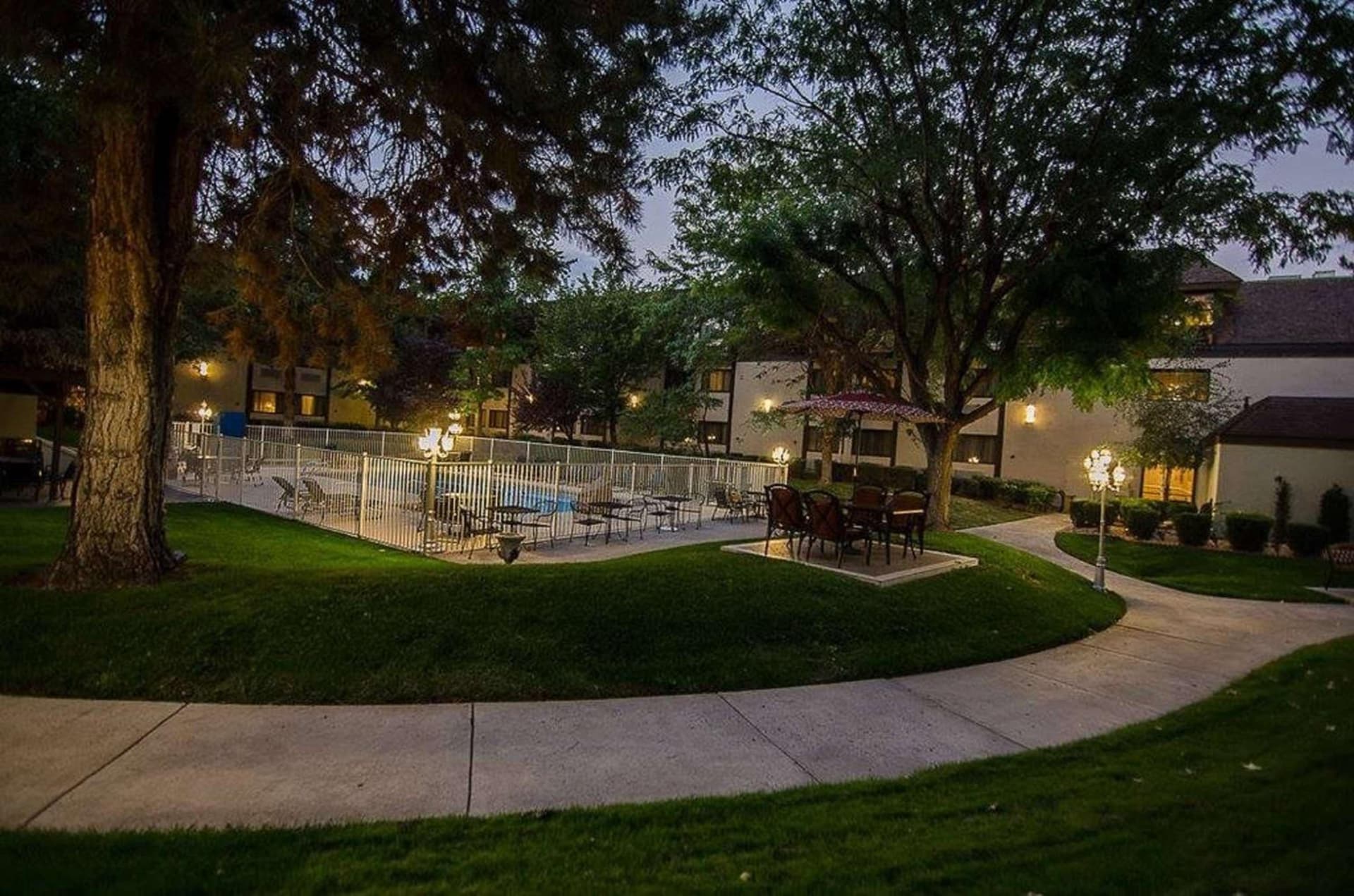 SureStay Plus Hotel by Best Western Reno Airport gallery photo in Reno, NV — image 77