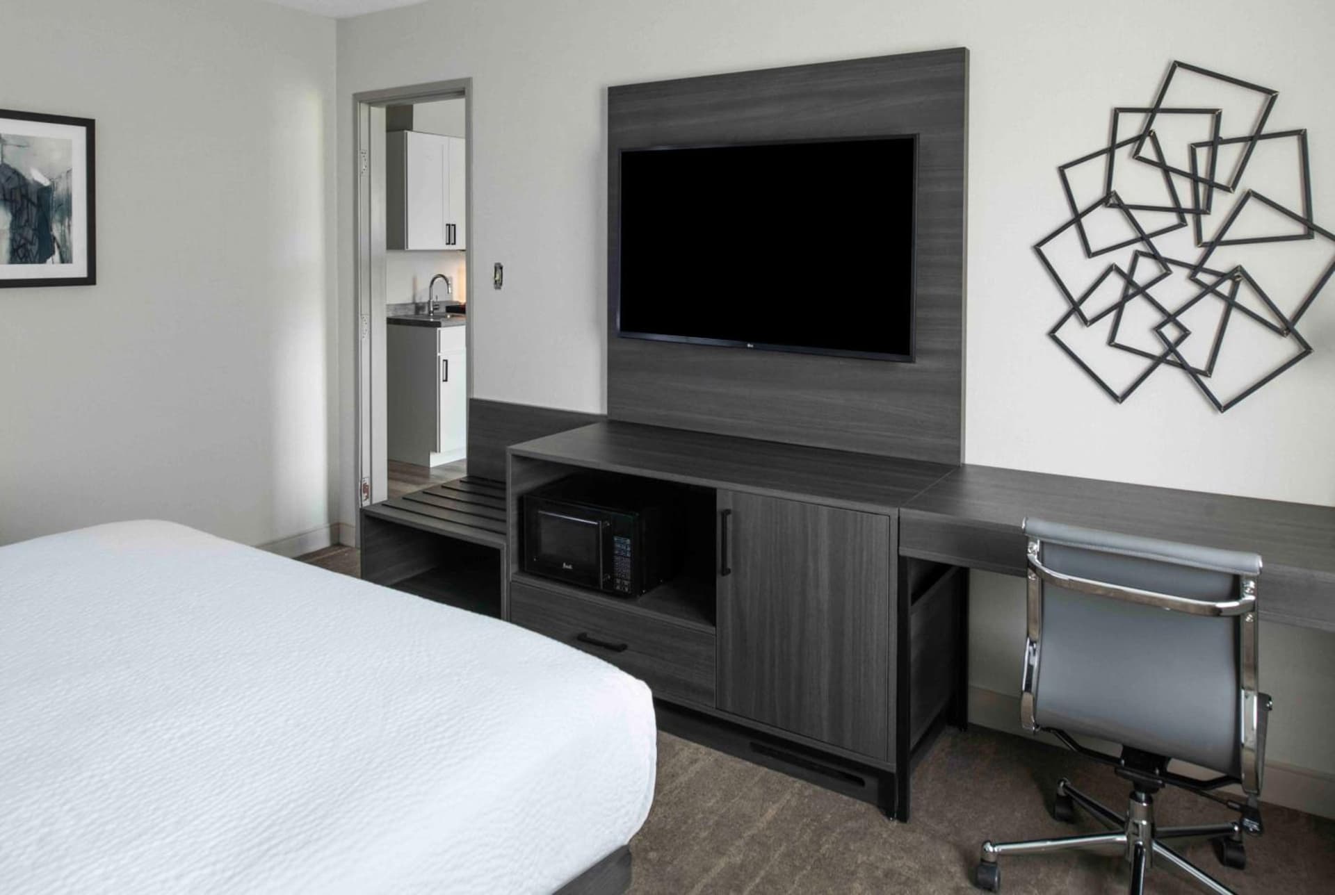 Holiday Inn Express South Burlington - Downtown by IHG gallery photo in Burlington, VT — image 19