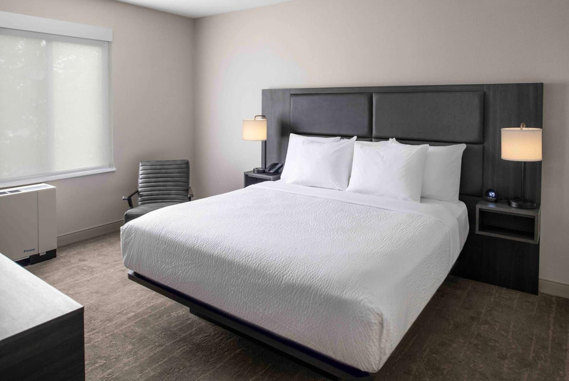 Holiday Inn Express South Burlington - Downtown by IHG gallery photo in Burlington, VT — image 5