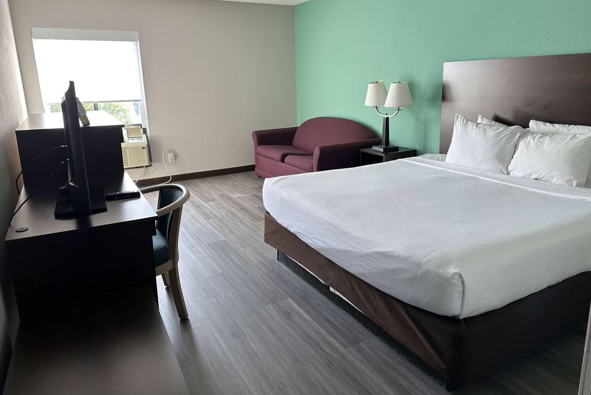 Baymont by Wyndham N Myrtle Beach - Park & Sports Complex Area gallery photo in Myrtle Beach, SC — image 47