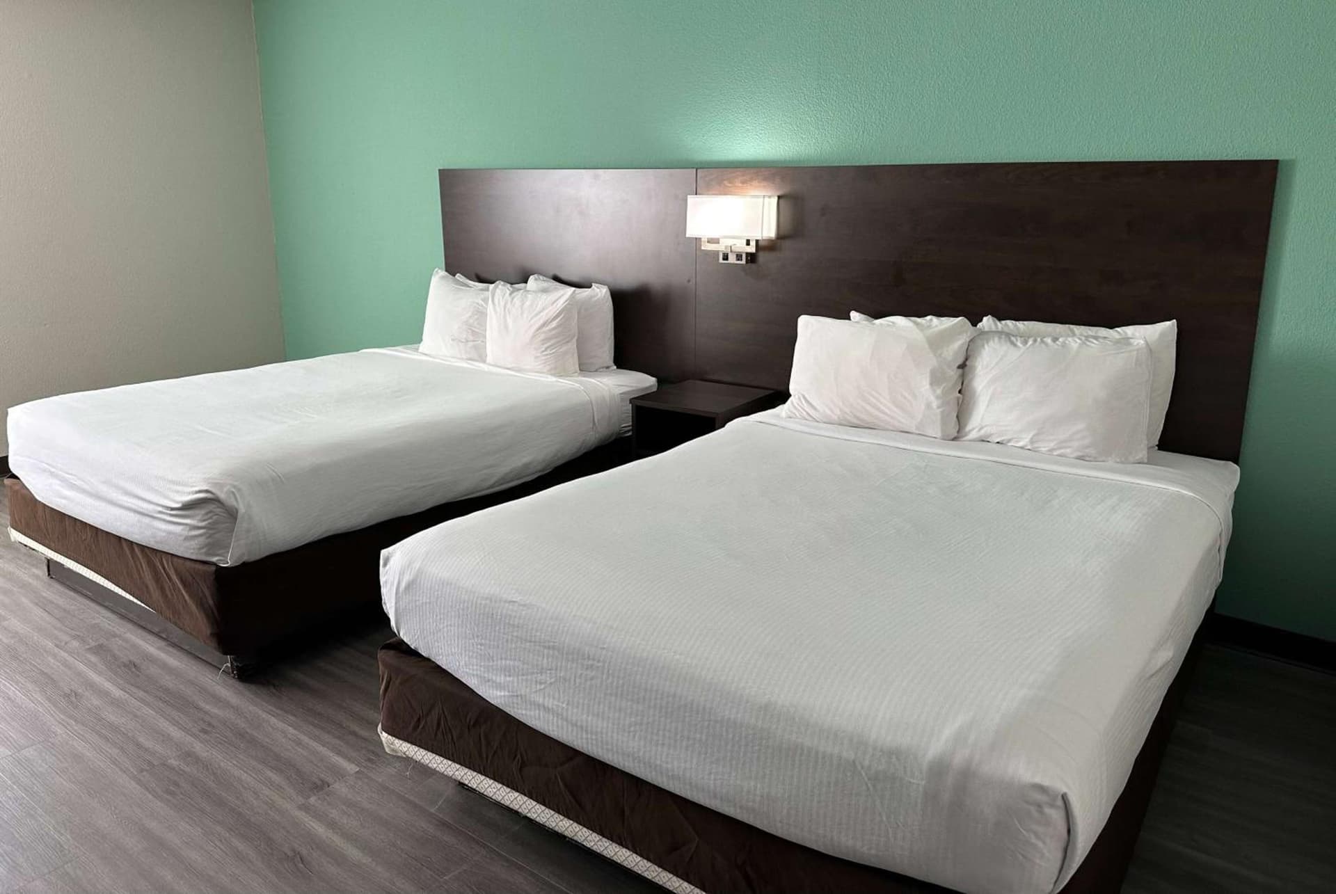 Baymont by Wyndham N Myrtle Beach - Park & Sports Complex Area gallery photo in Myrtle Beach, SC — image 8
