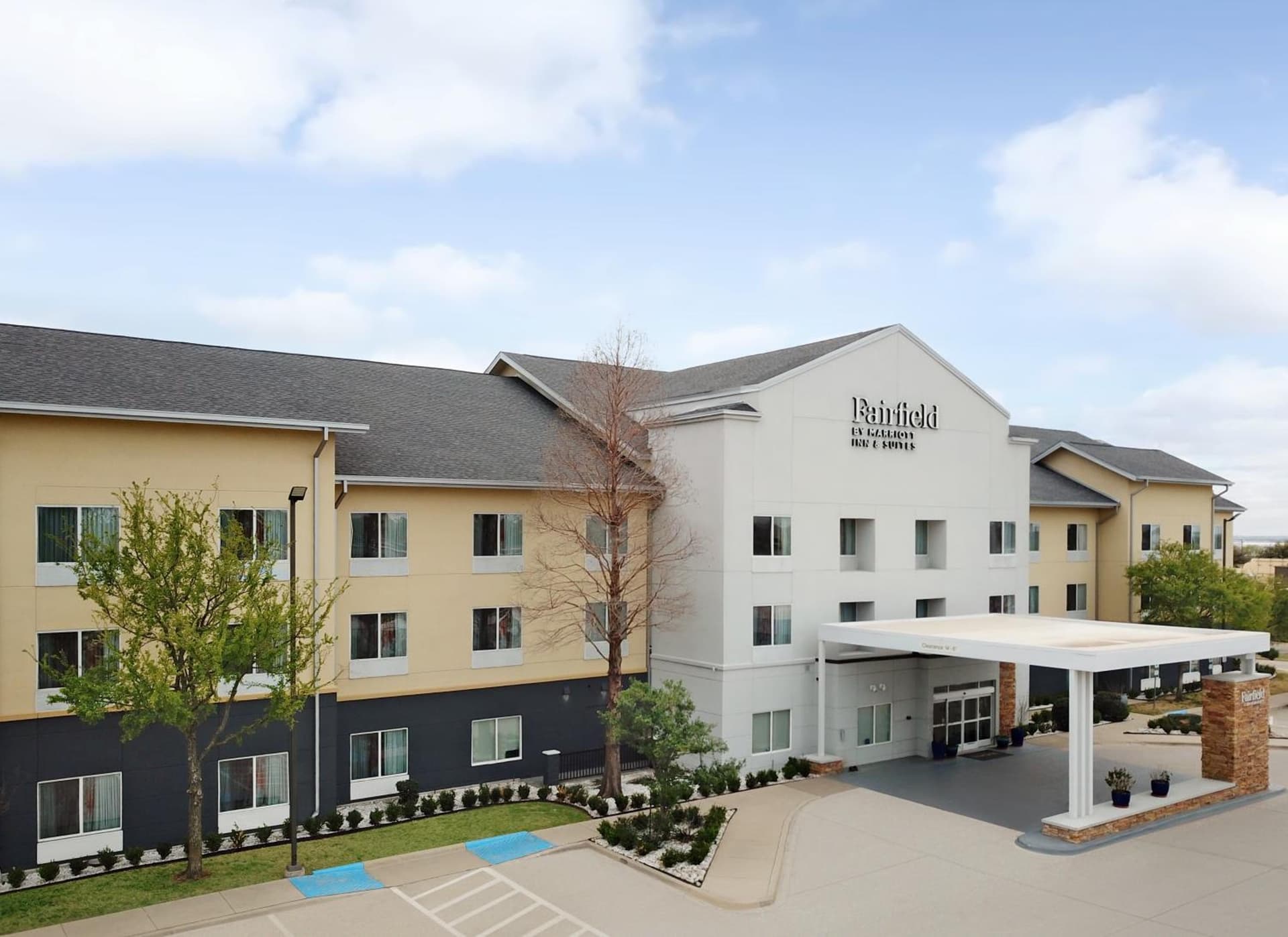 Fairfield Inn & Suites Denton property views in Denton, TX — gallery photo 3