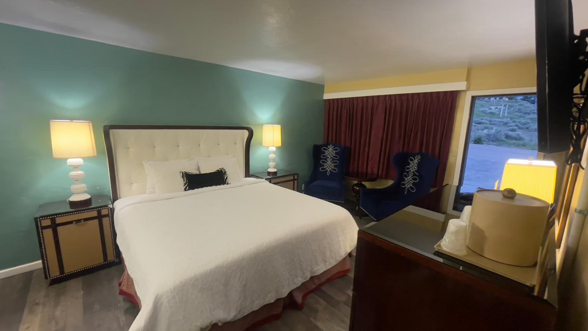 American inn interior in Elko, NV — gallery photo 2