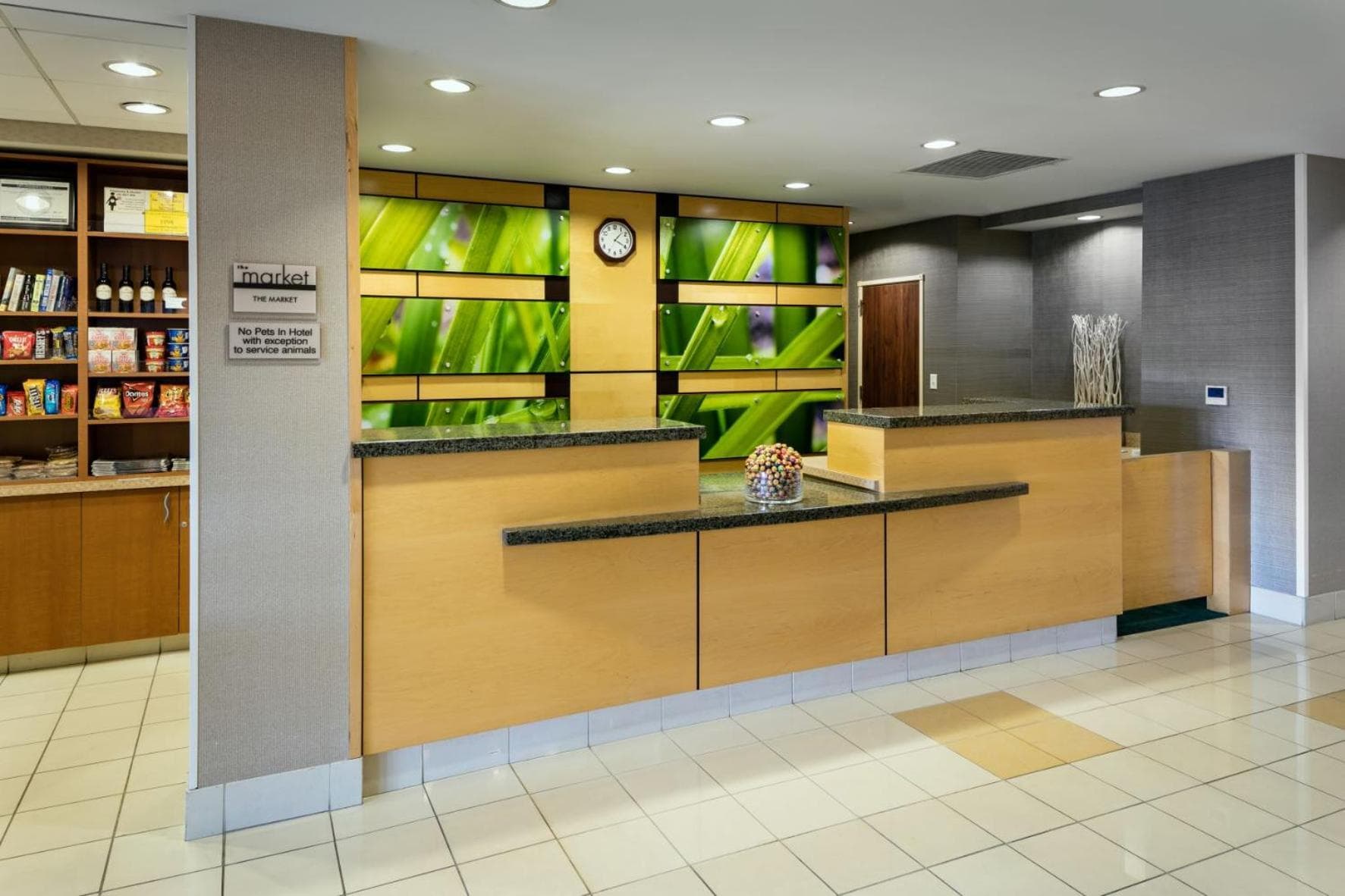 SpringHill Suites by Marriott Medford property views in Medford, OR — gallery photo 3