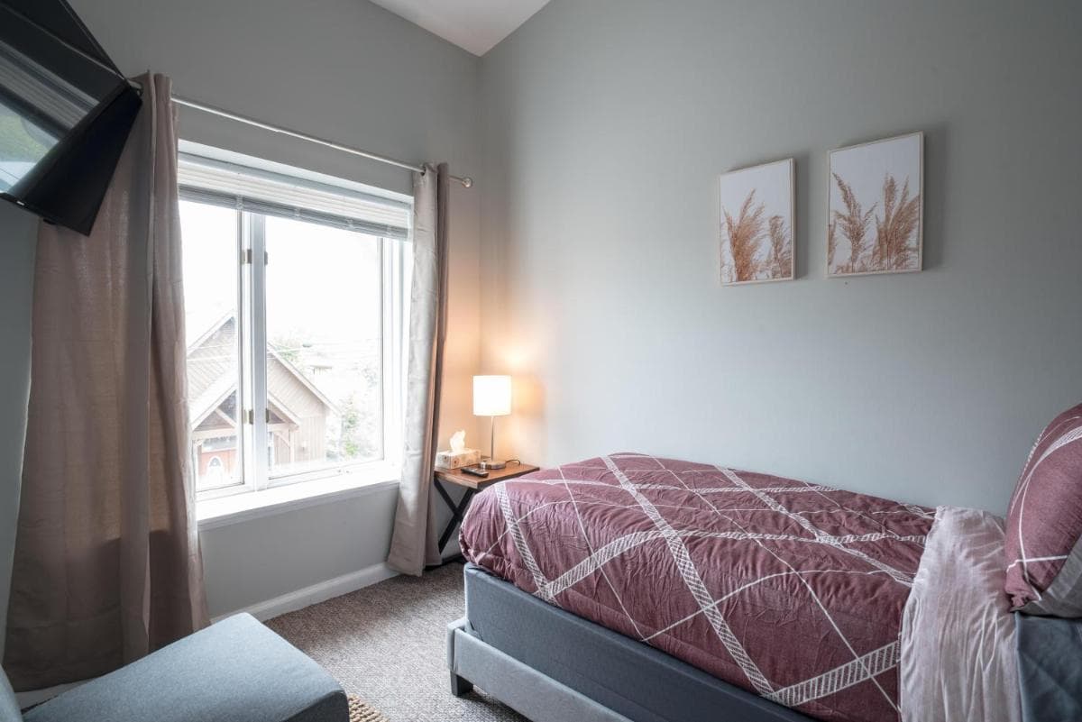 Girlfriend Getaway Suite property views in Nashville, IN — gallery photo 3