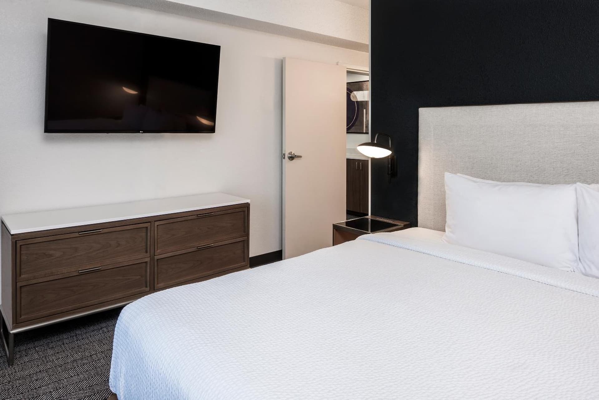 Courtyard by Marriott Charlotte Ballantyne property views in Charlotte, NC — gallery photo 3