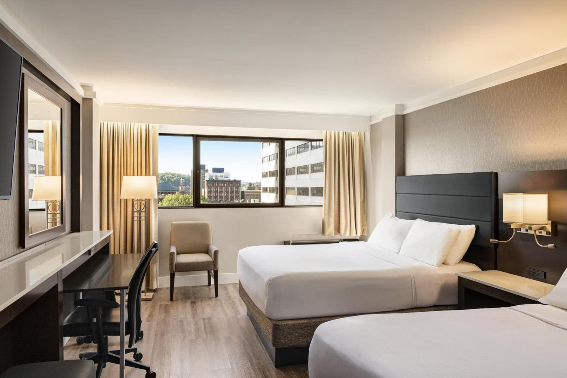 Crowne Plaza Knoxville Downtown University by IHG gallery photo in Knoxville, TN — image 64