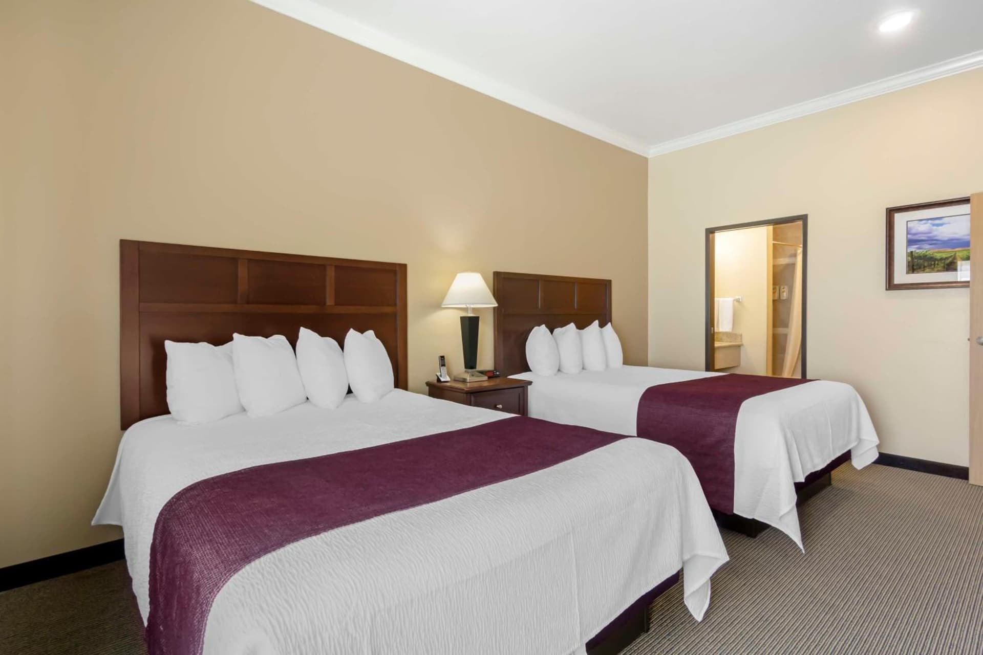 Best Western Plus Grapevine Inn gallery photo in Sunnyside, WA — image 24