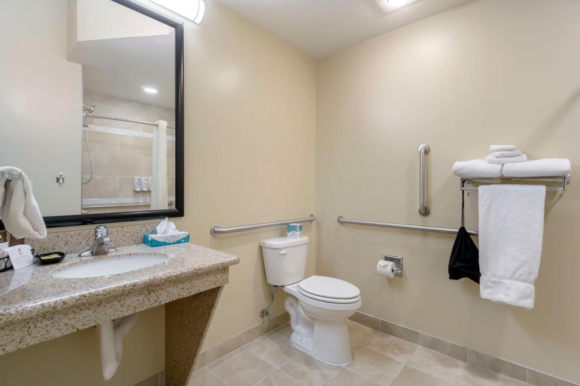 Best Western Plus Grapevine Inn gallery photo in Sunnyside, WA — image 33