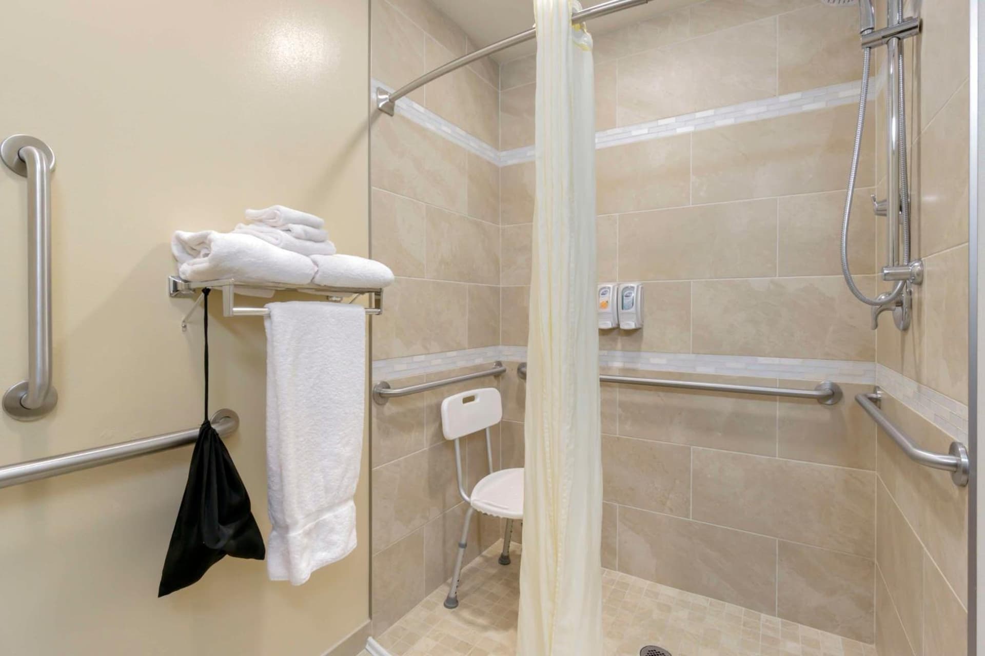 Best Western Plus Grapevine Inn gallery photo in Sunnyside, WA — image 8