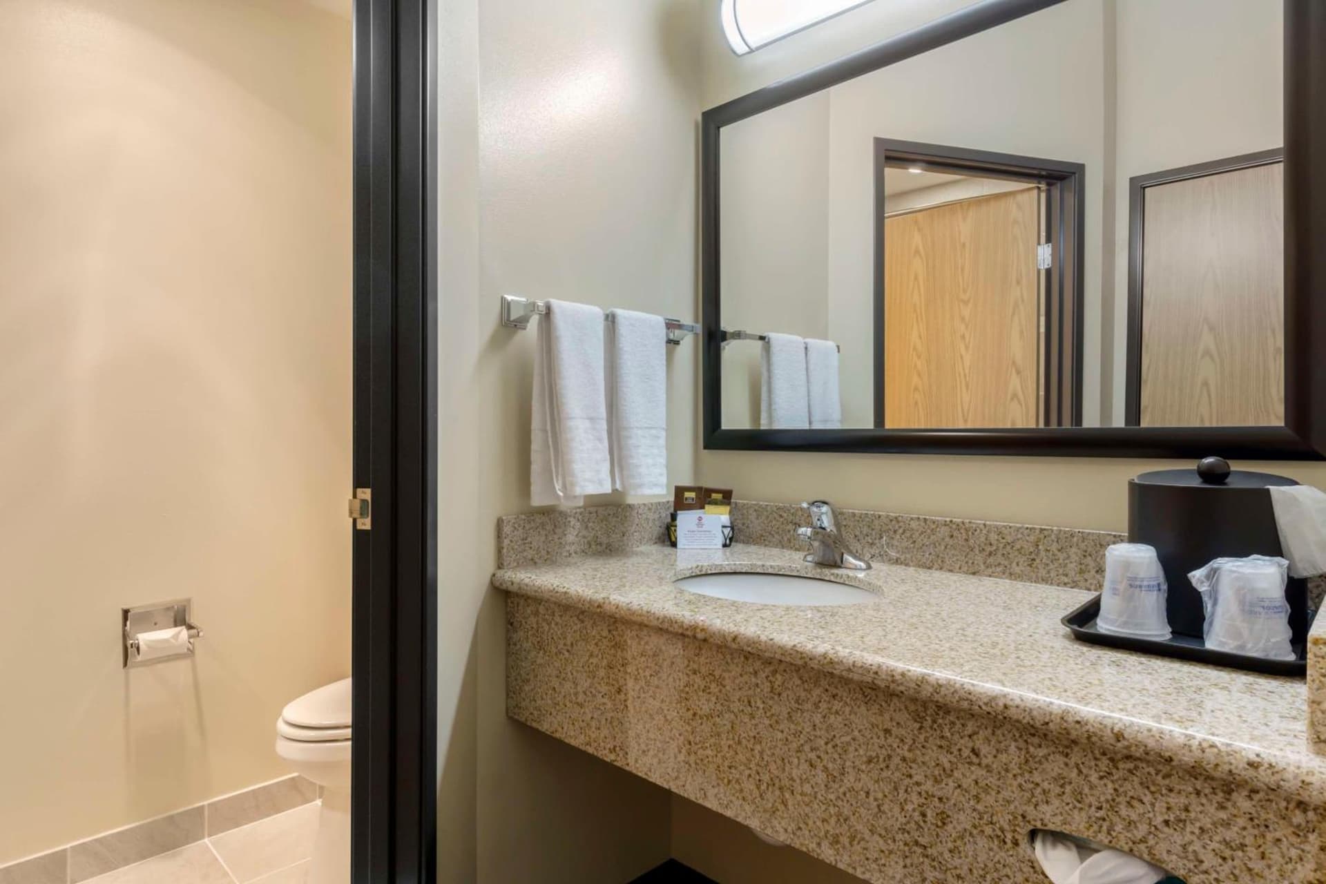 Best Western Plus Grapevine Inn gallery photo in Sunnyside, WA — image 56