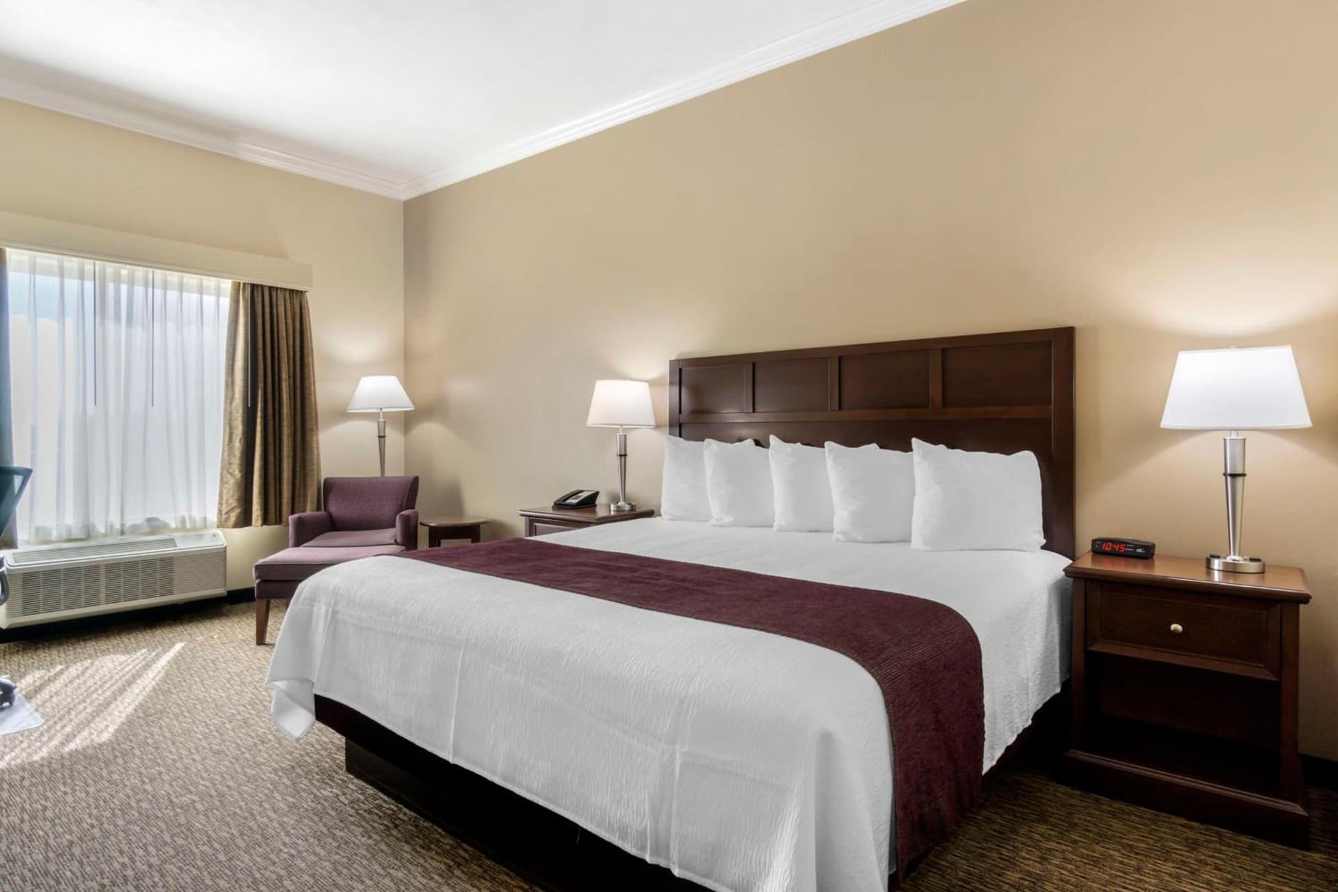 Best Western Plus Grapevine Inn gallery photo in Sunnyside, WA — image 39