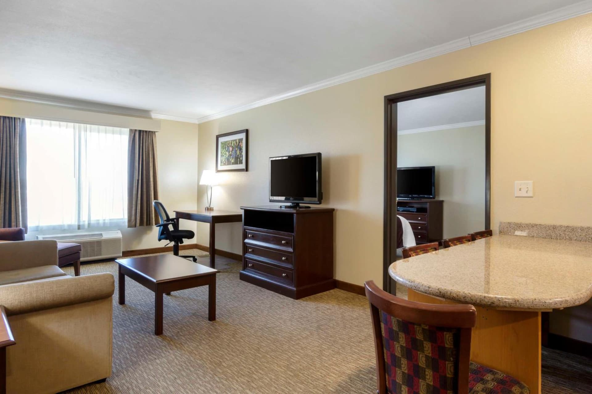 Best Western Plus Grapevine Inn gallery photo in Sunnyside, WA — image 29
