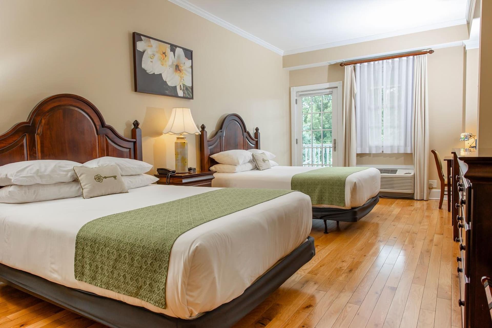 Mills Park Hotel gallery photo in Fairborn, OH — image 17