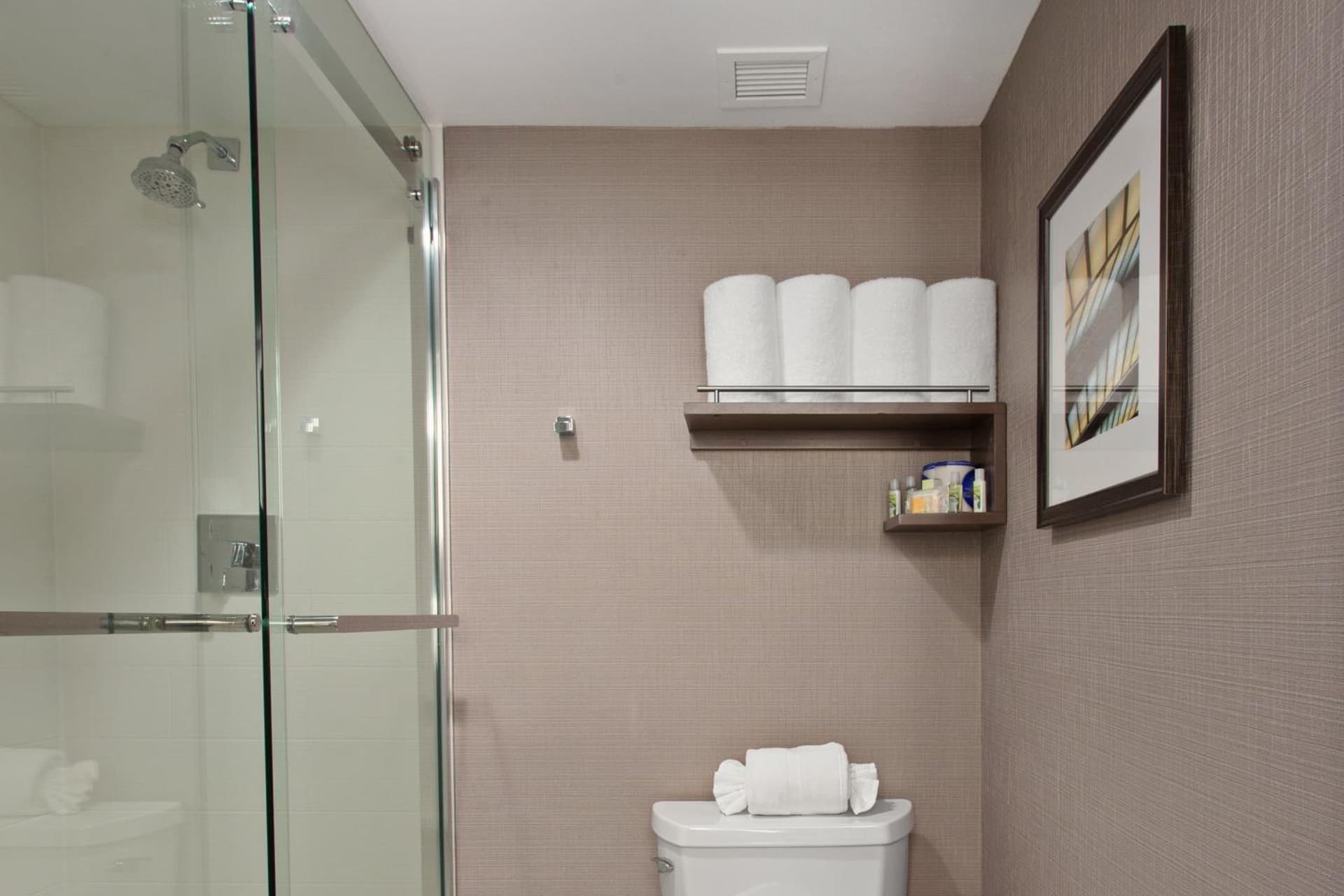 Holiday Inn Diamond Bar - Pomona by IHG gallery photo in Diamond Bar, CA — image 13