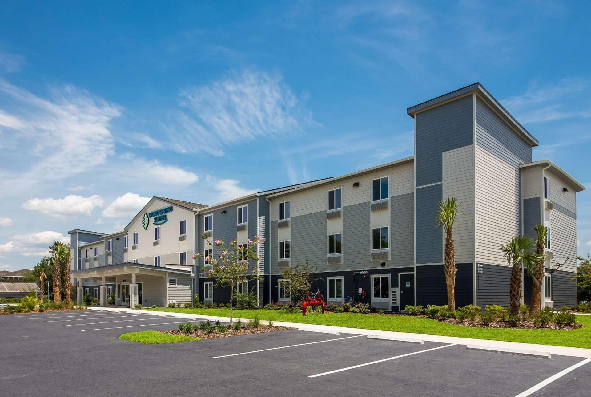 WoodSpring Suites Inverness exterior or lobby in Inverness, FL — main listing photo