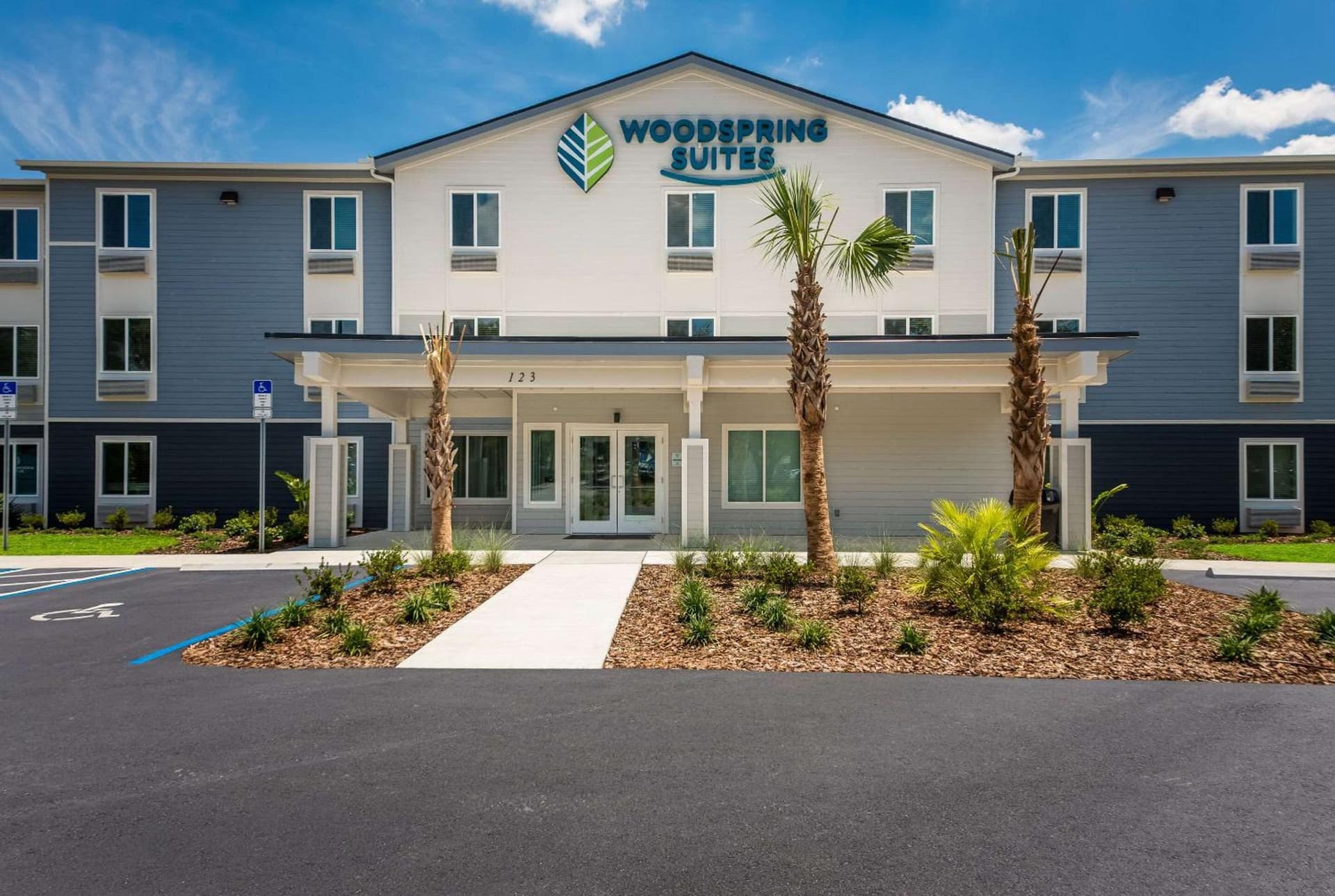WoodSpring Suites Inverness gallery photo in Inverness, FL — image 7