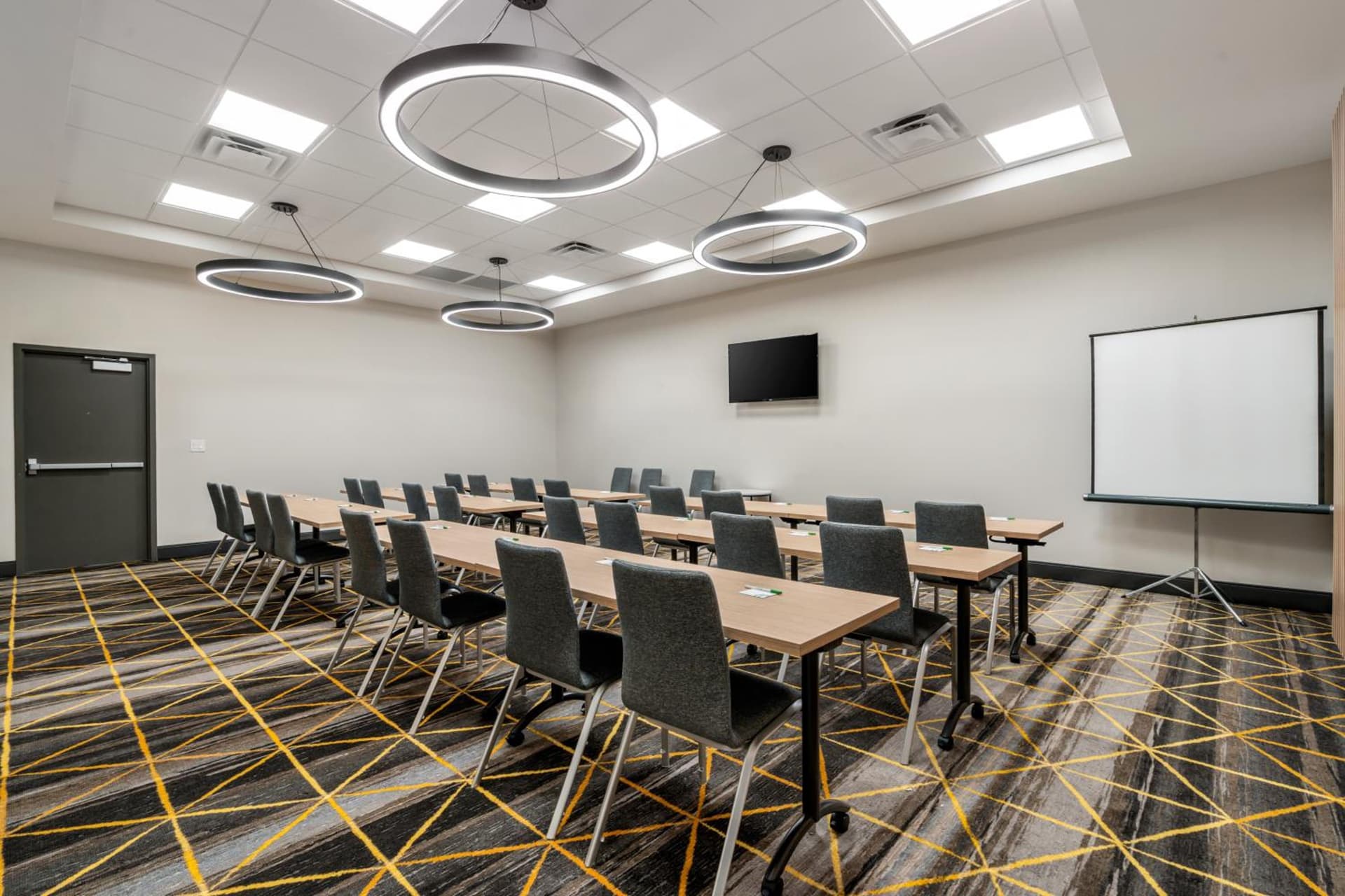 Holiday Inn Orlando International Dr-ICON by IHG gallery photo in Orlando, FL — image 44