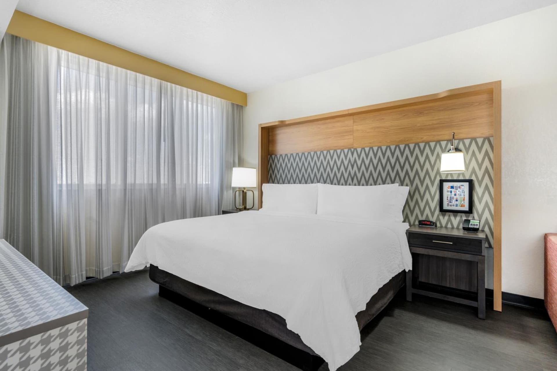 Holiday Inn Orlando International Dr-ICON by IHG gallery photo in Orlando, FL — image 40