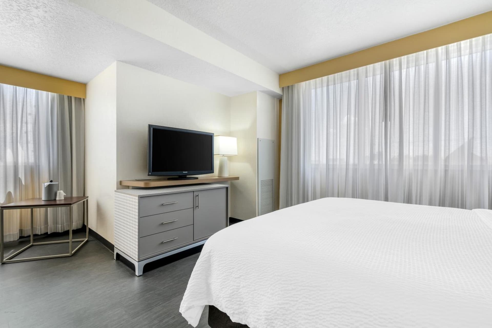 Holiday Inn Orlando International Dr-ICON by IHG gallery photo in Orlando, FL — image 26