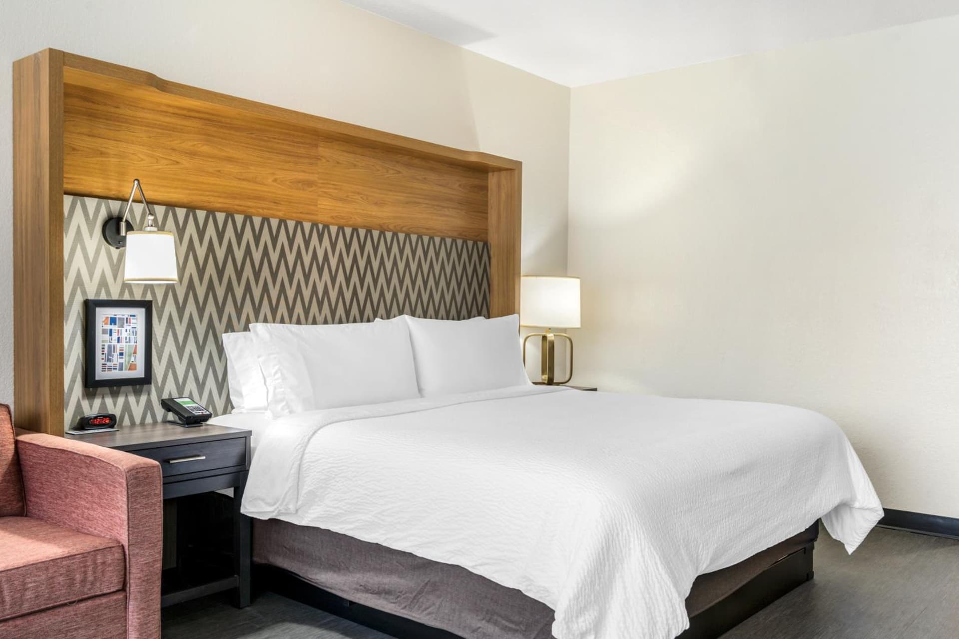 Holiday Inn Orlando International Dr-ICON by IHG gallery photo in Orlando, FL — image 24