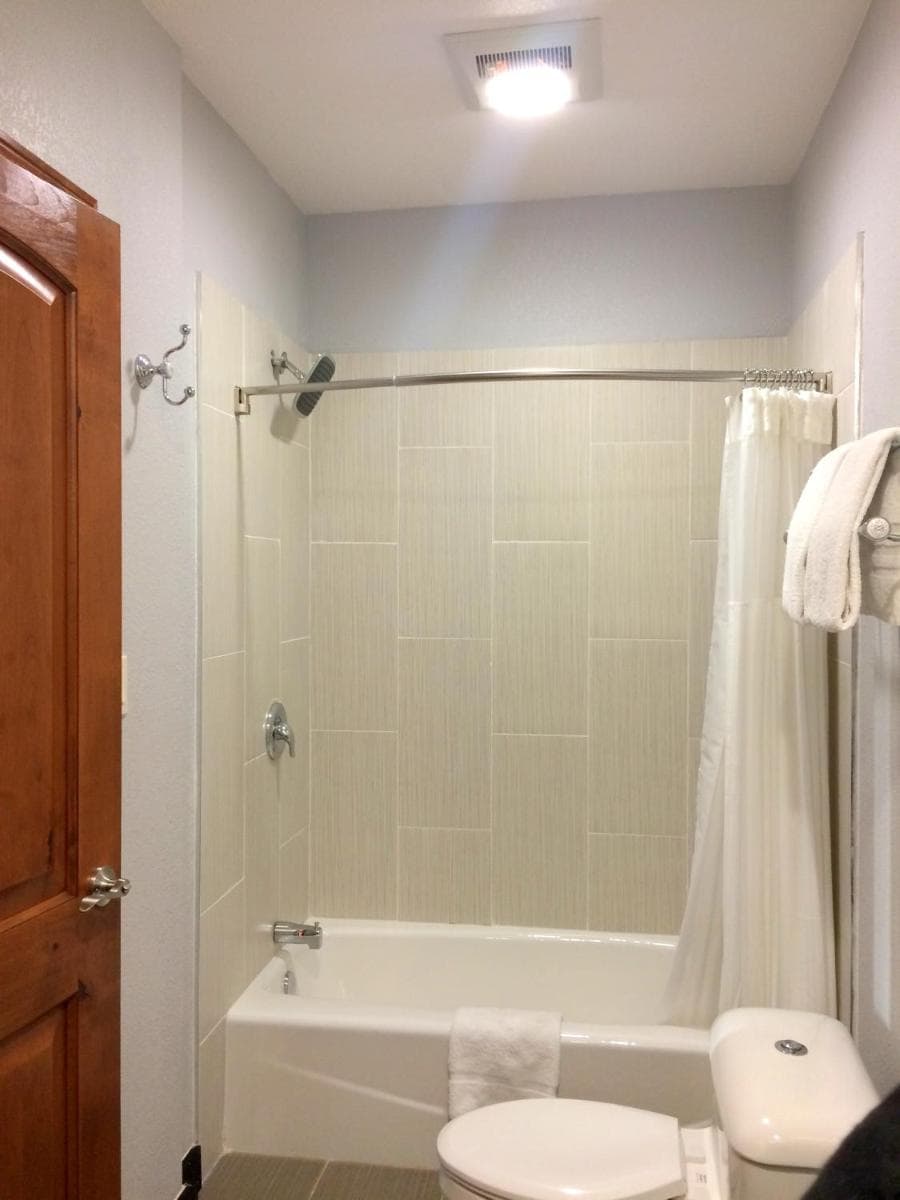 FairBridge Inn & Suites Gateway to Yosemite gallery photo in Merced, CA — image 21
