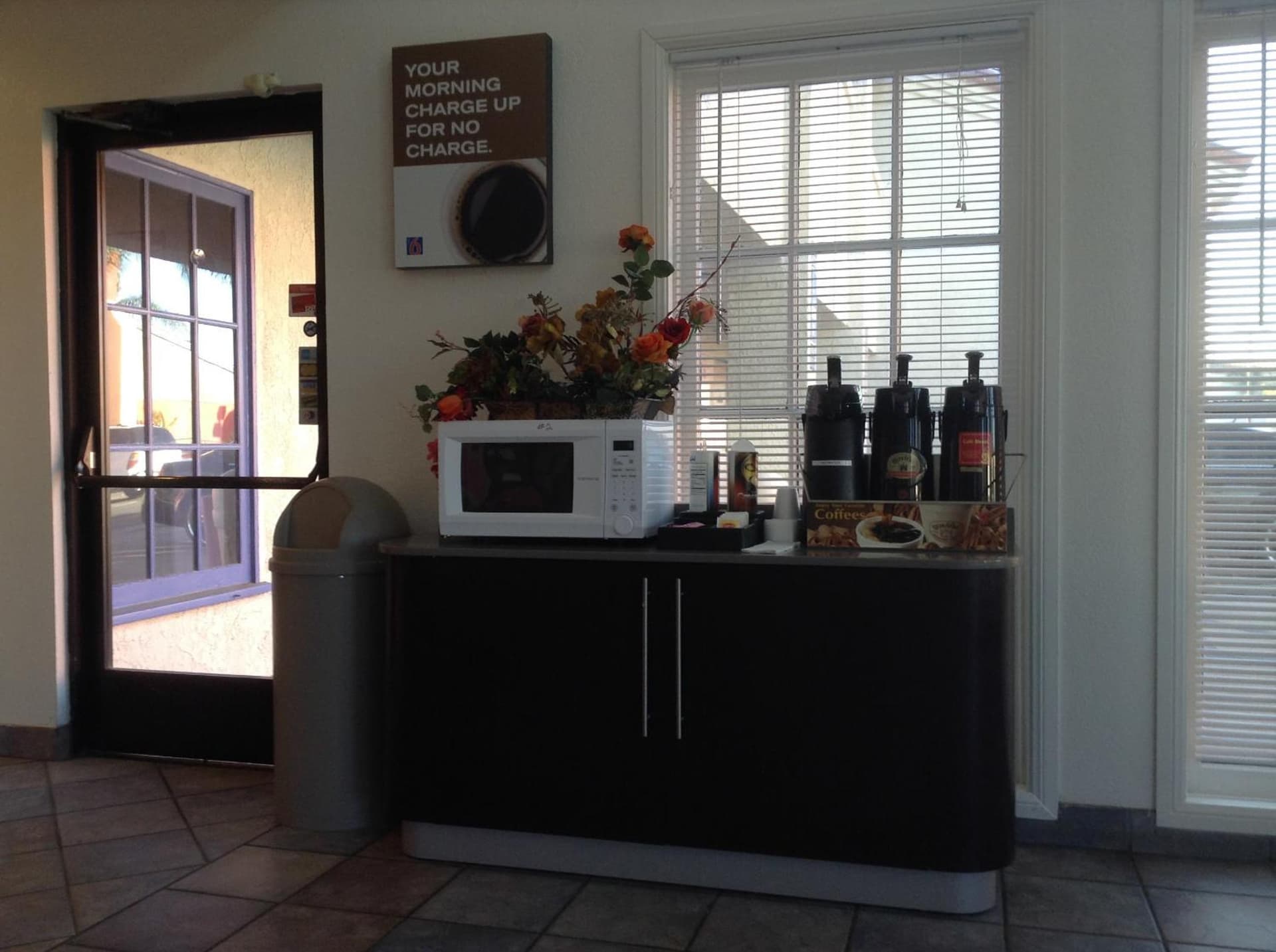 Motel 6 Hemet gallery photo in Hemet, CA — image 27