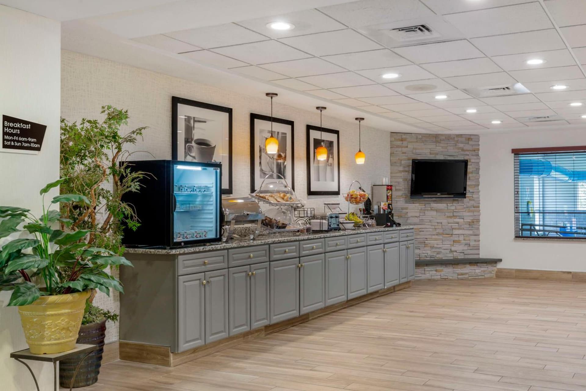 Best Western Plus New England Inn & Suites gallery photo in Berlin, CT — image 35