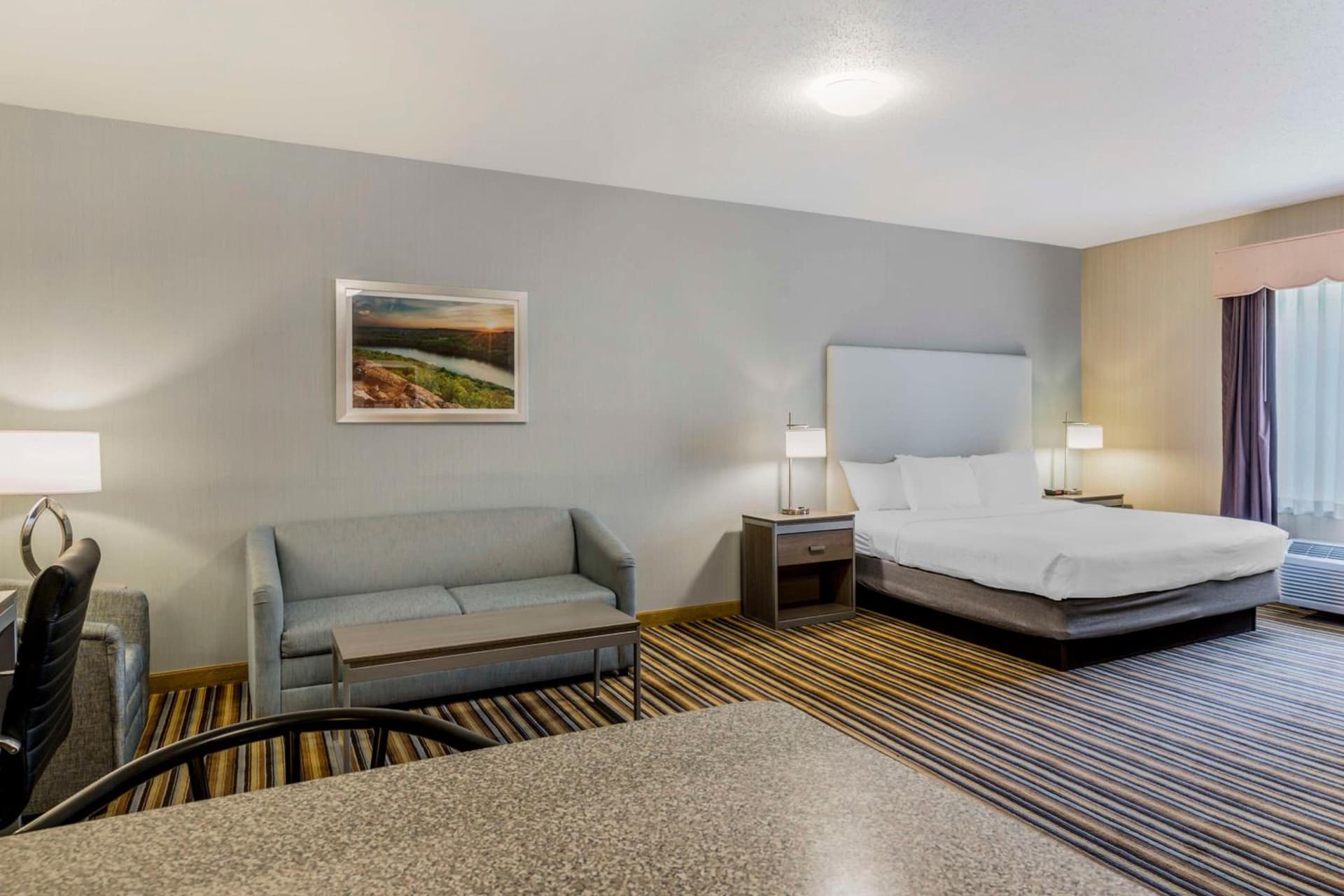 Best Western Plus New England Inn & Suites gallery photo in Berlin, CT — image 21