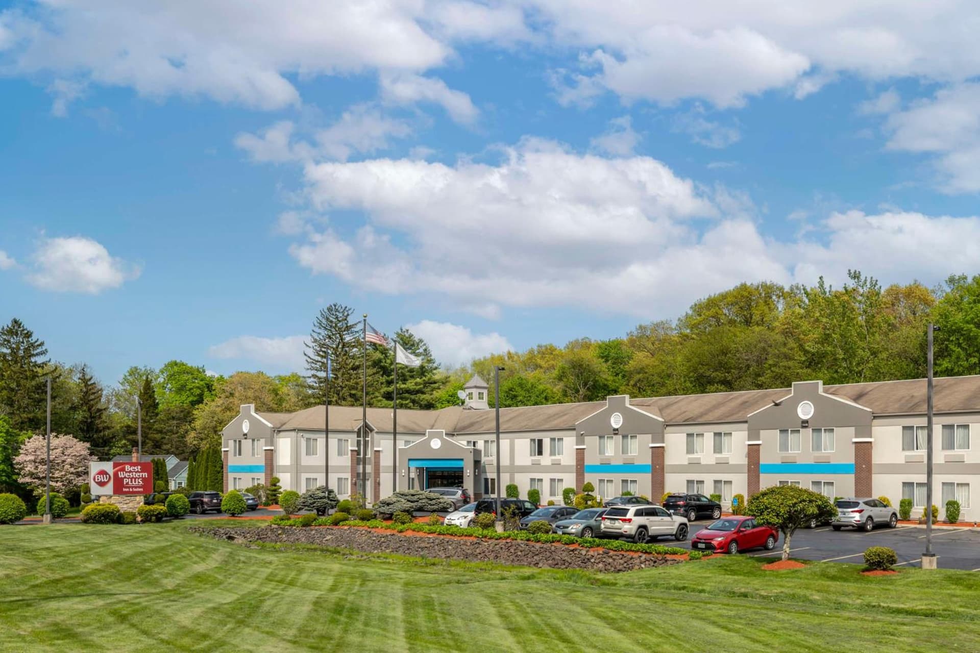 Best Western Plus New England Inn & Suites gallery photo in Berlin, CT — image 5