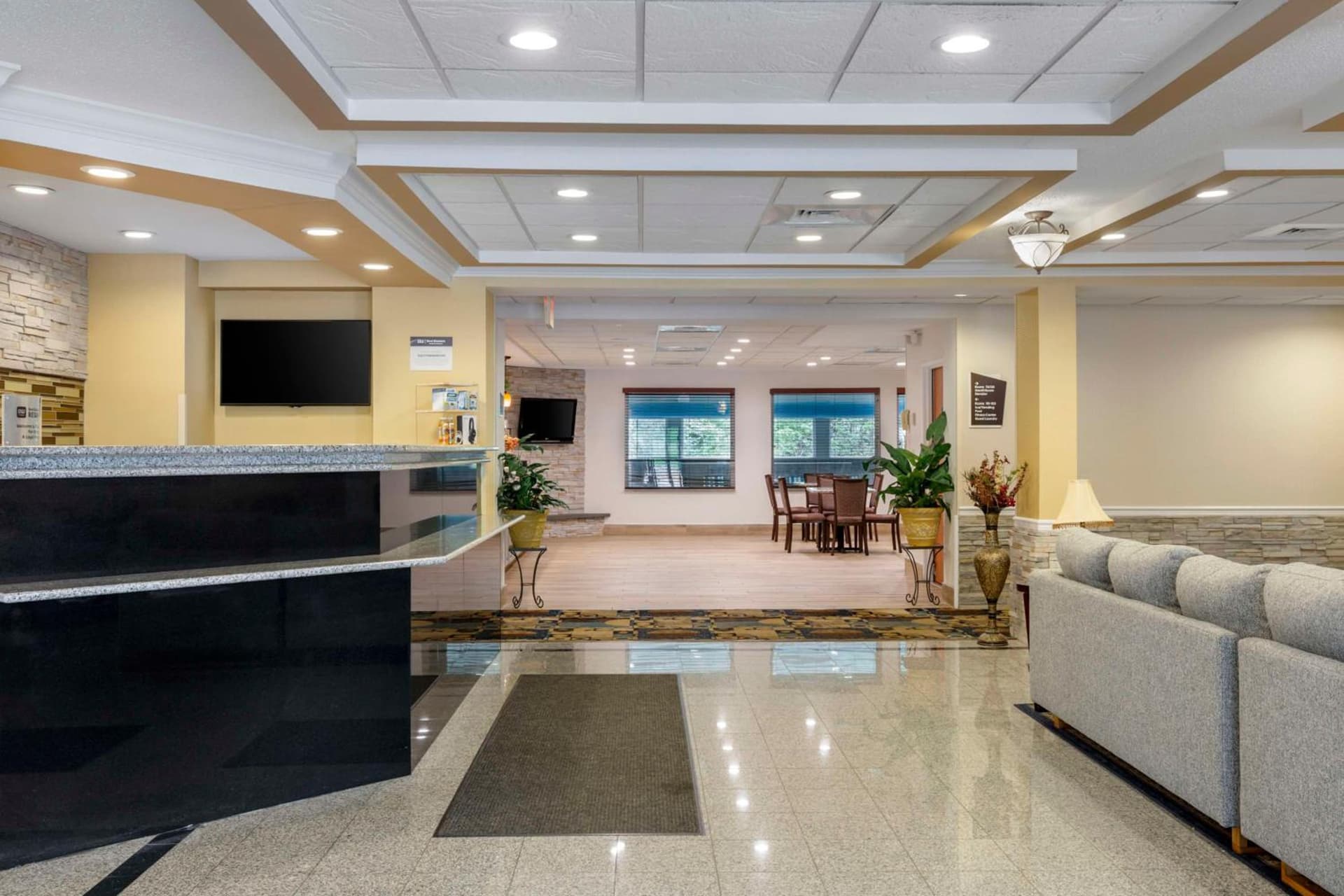 Best Western Plus New England Inn & Suites gallery photo in Berlin, CT — image 36