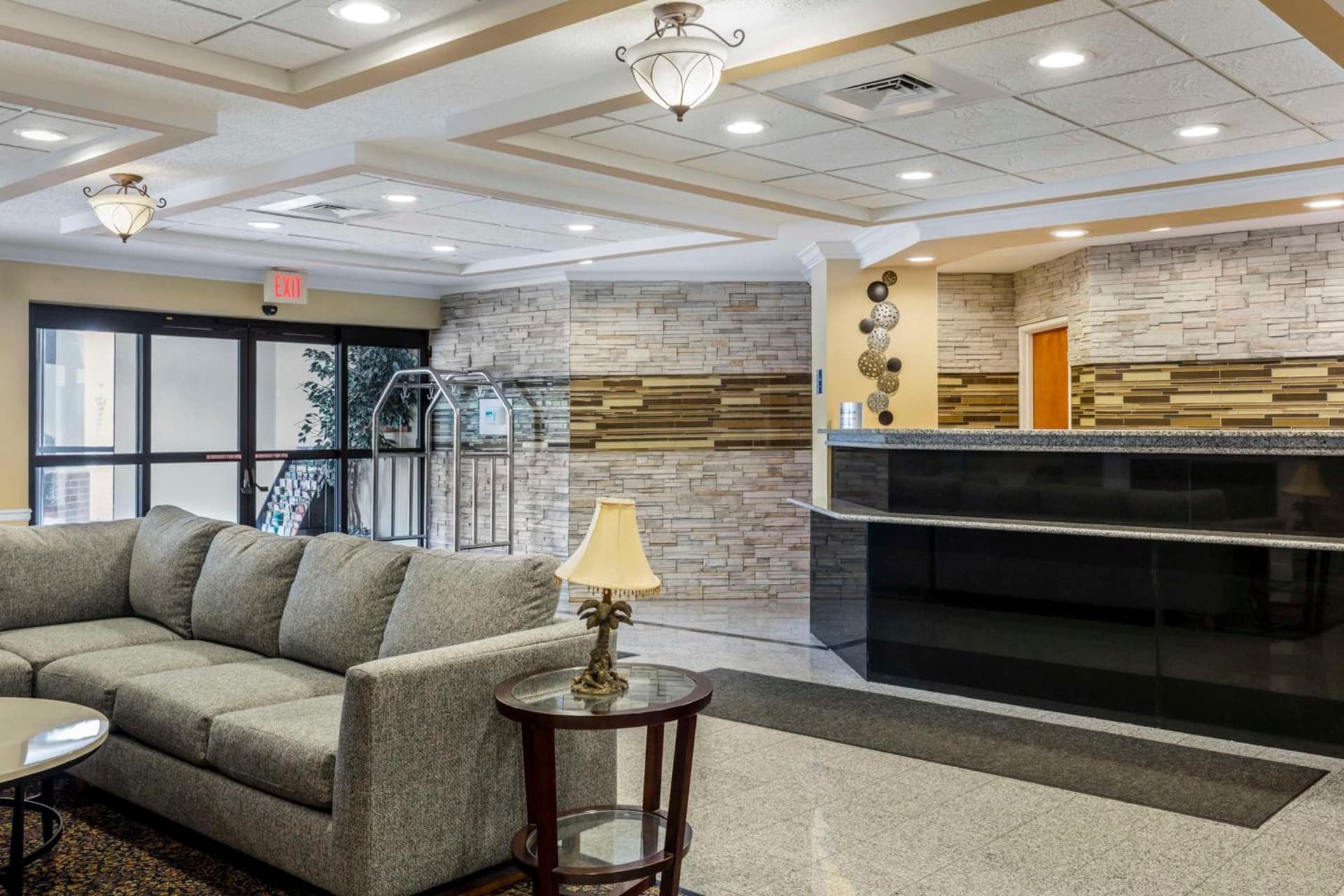 Best Western Plus New England Inn & Suites gallery photo in Berlin, CT — image 38