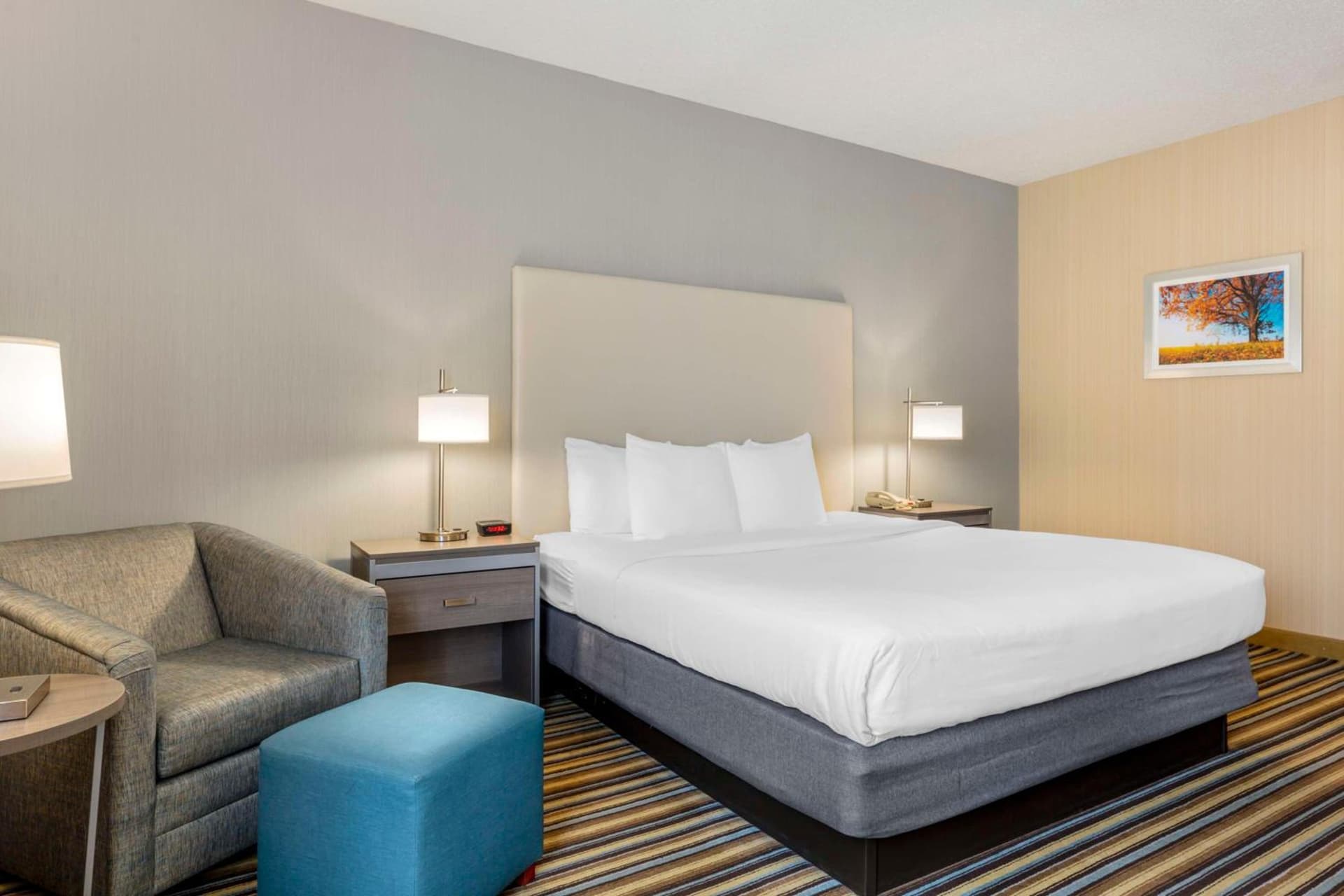 Best Western Plus New England Inn & Suites gallery photo in Berlin, CT — image 51