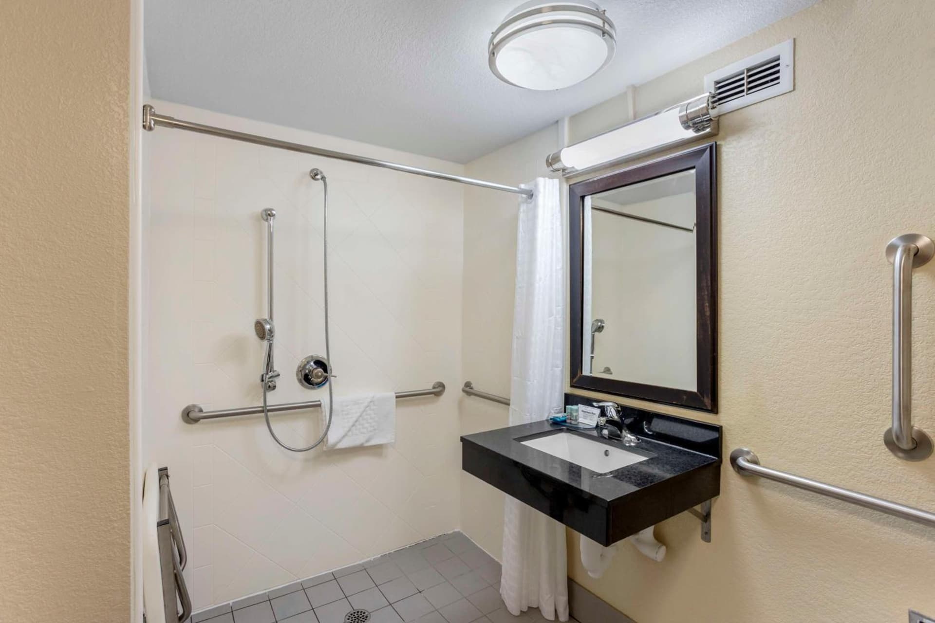 Best Western Harrisburg North Hershey gallery photo in Harrisburg, PA — image 19