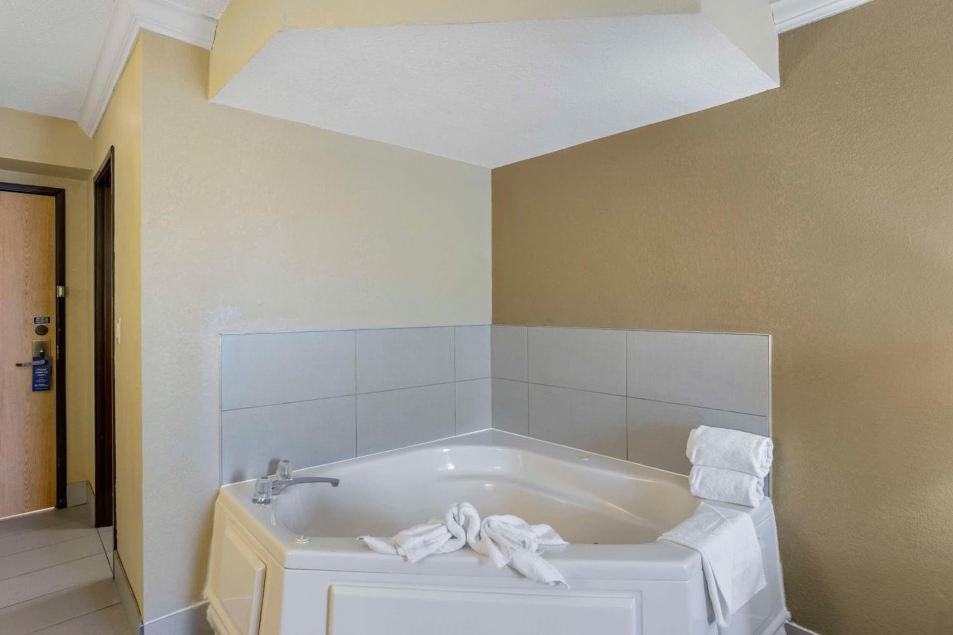 Best Western Harrisburg North Hershey gallery photo in Harrisburg, PA — image 17
