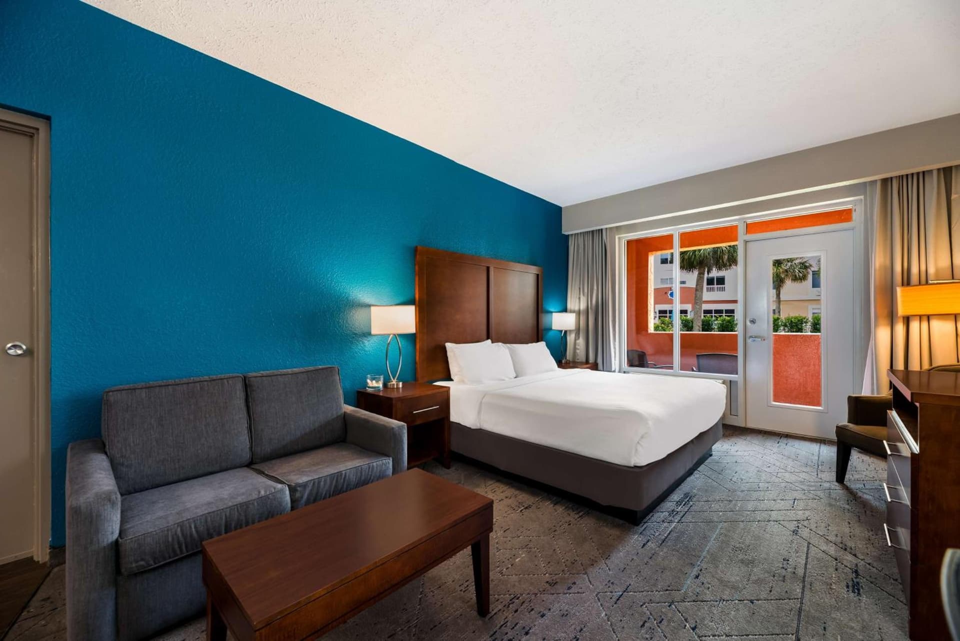 SureStay Plus Hotel by Best Western The Villages gallery photo in Lady Lake, FL — image 33