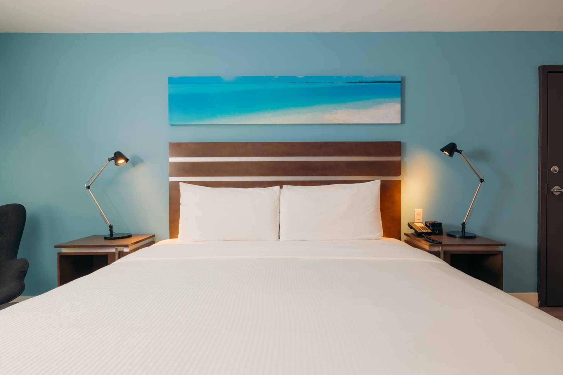 The Cove Hotel gallery photo in Long Beach, CA — image 39